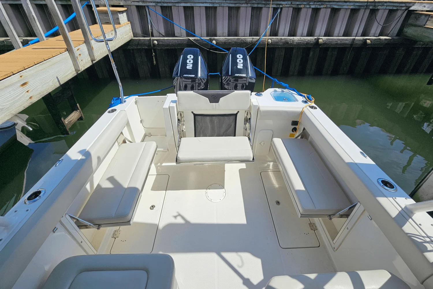 2023 Sailfish 276 DC Image Thumbnail #13