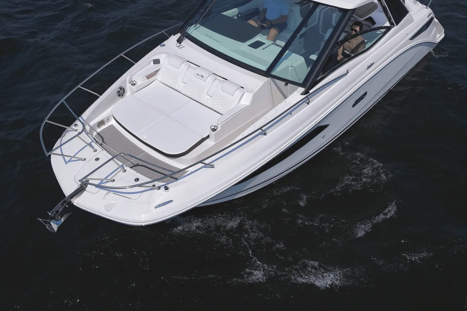 2025 Sea Ray 320 SUNDANCER Image Thumbnail #5