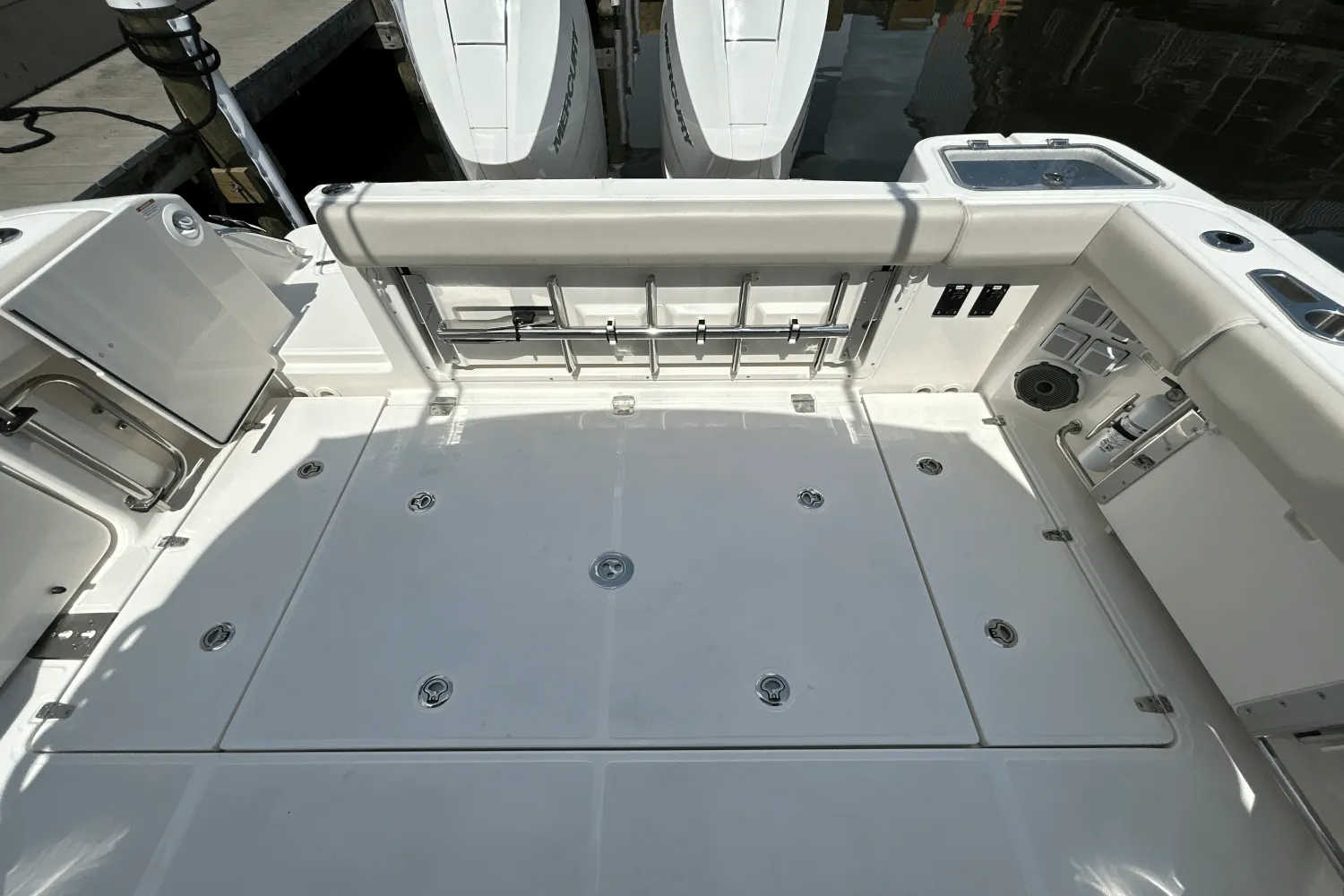 2025 Boston Whaler 325 Conquest Image Thumbnail #14