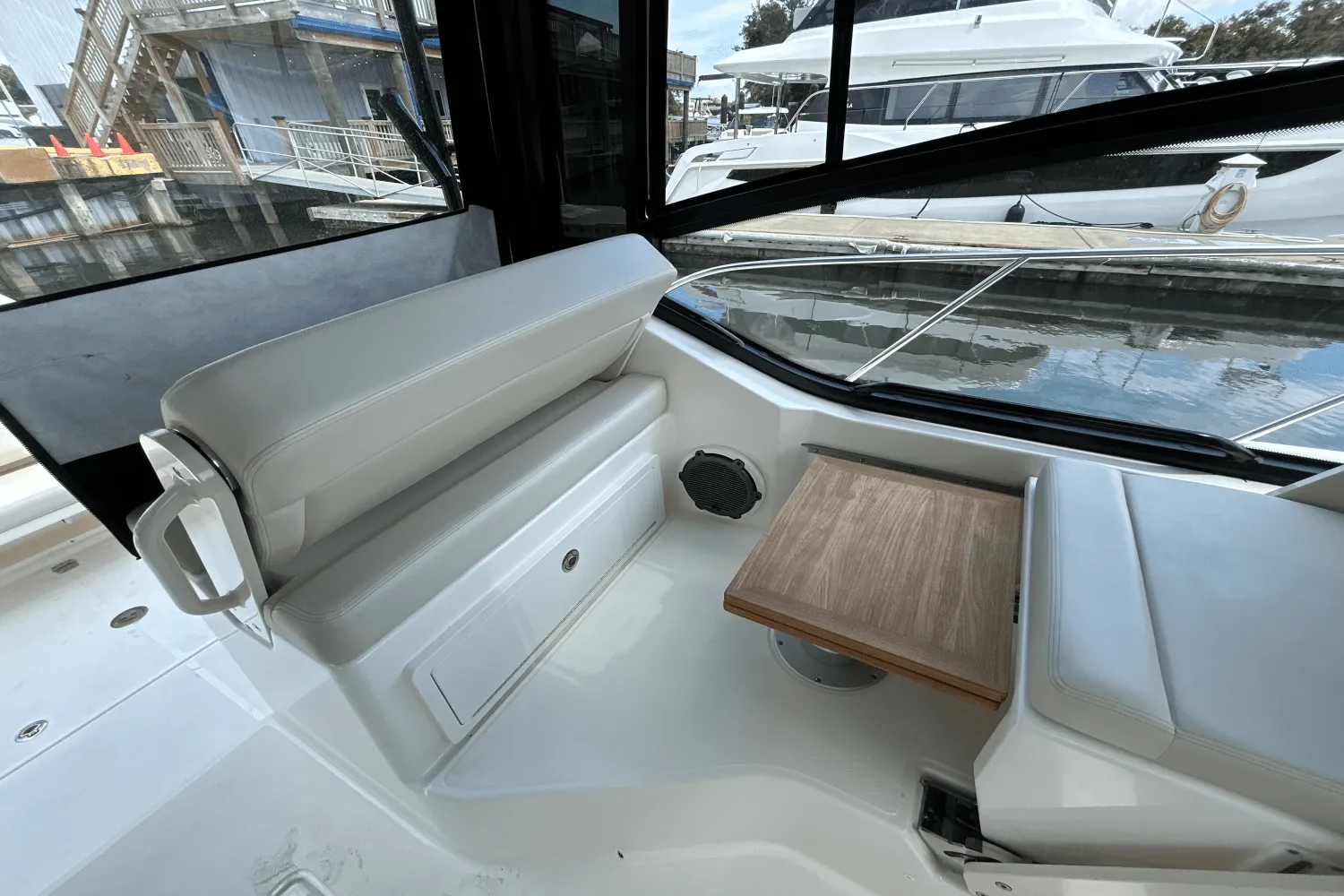 2025 Boston Whaler 325 Conquest Image Thumbnail #25