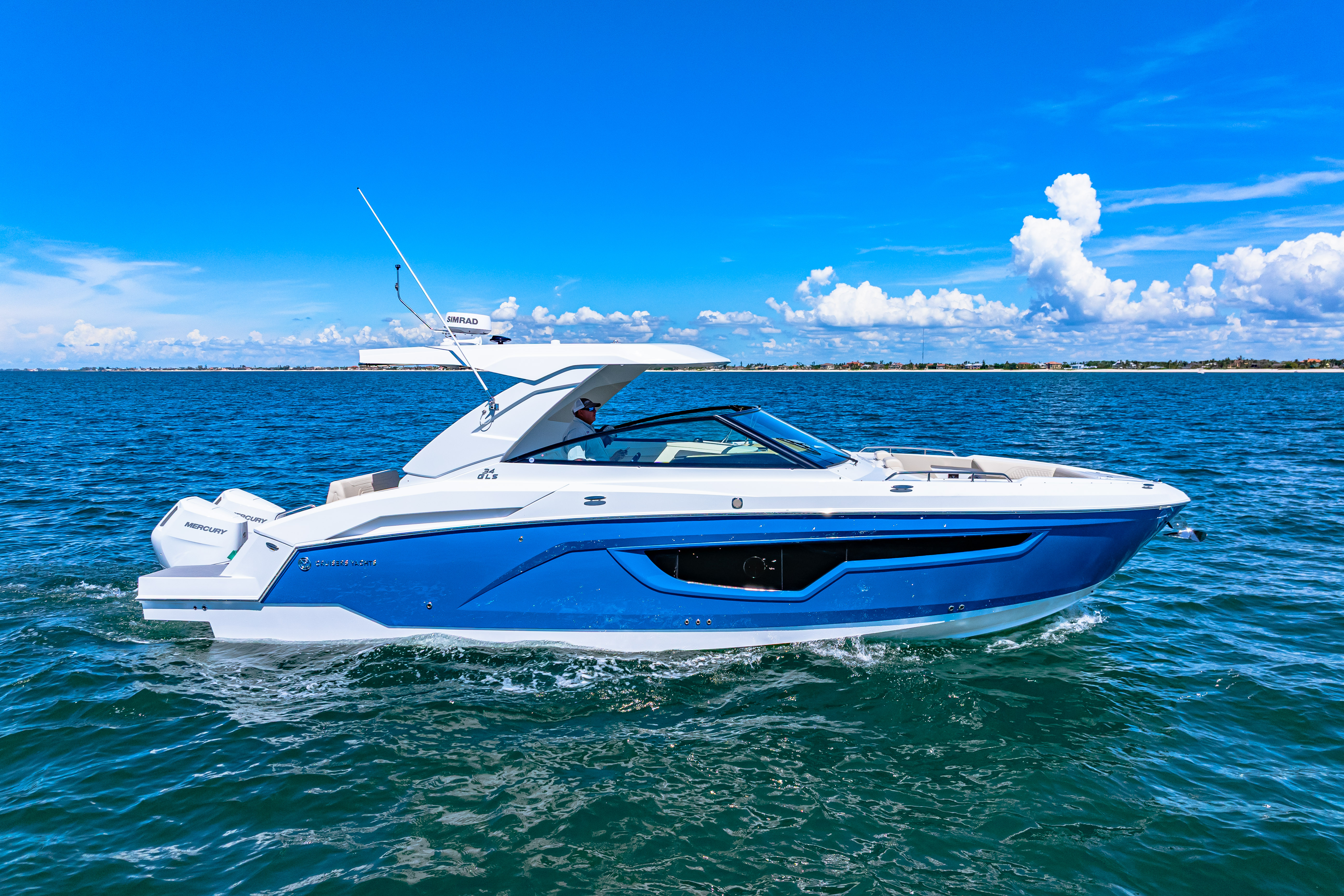2026 Cruisers Yachts 34 GLS Outboard Image Thumbnail #5