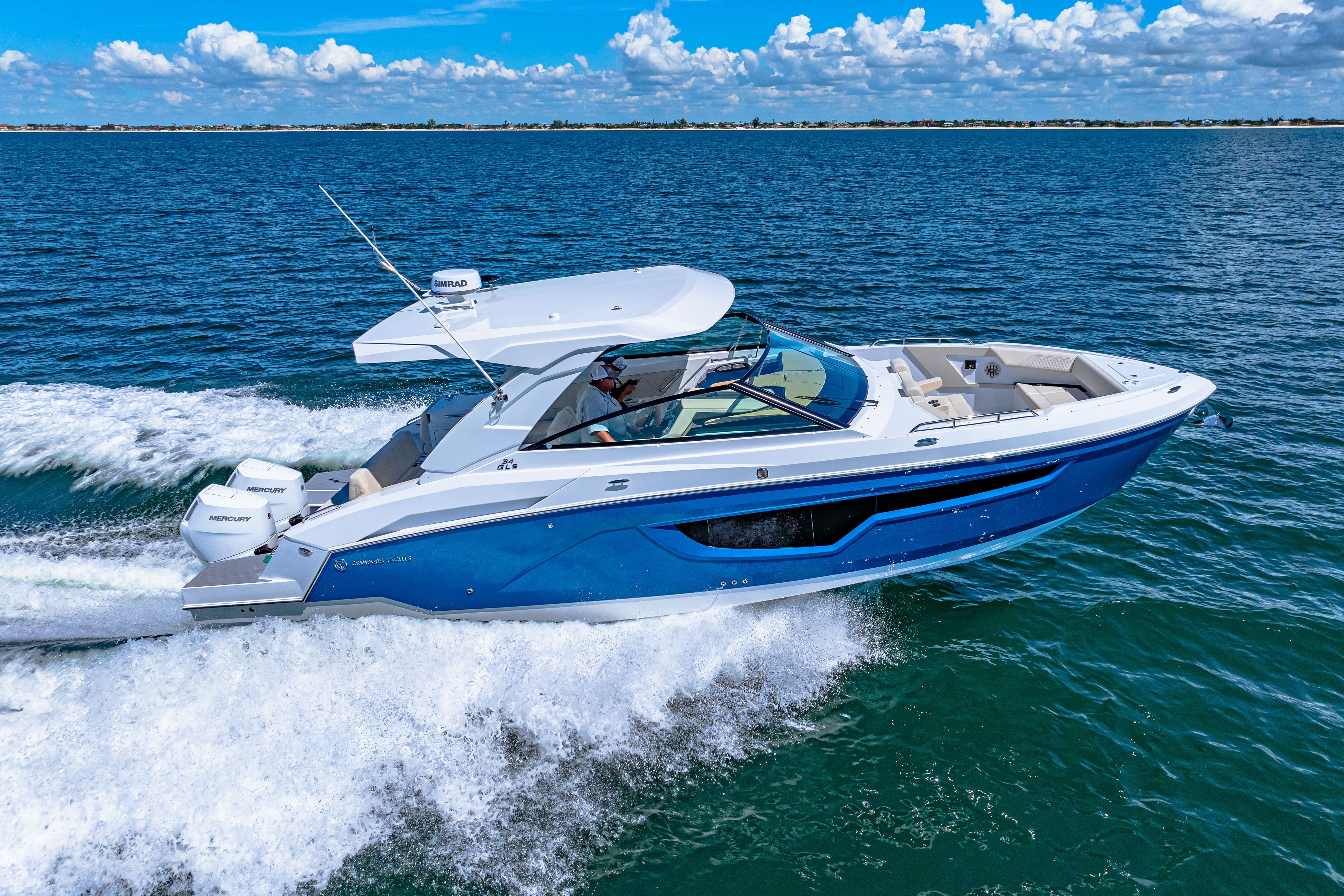 2026 Cruisers Yachts 34 GLS Outboard Image Thumbnail #14