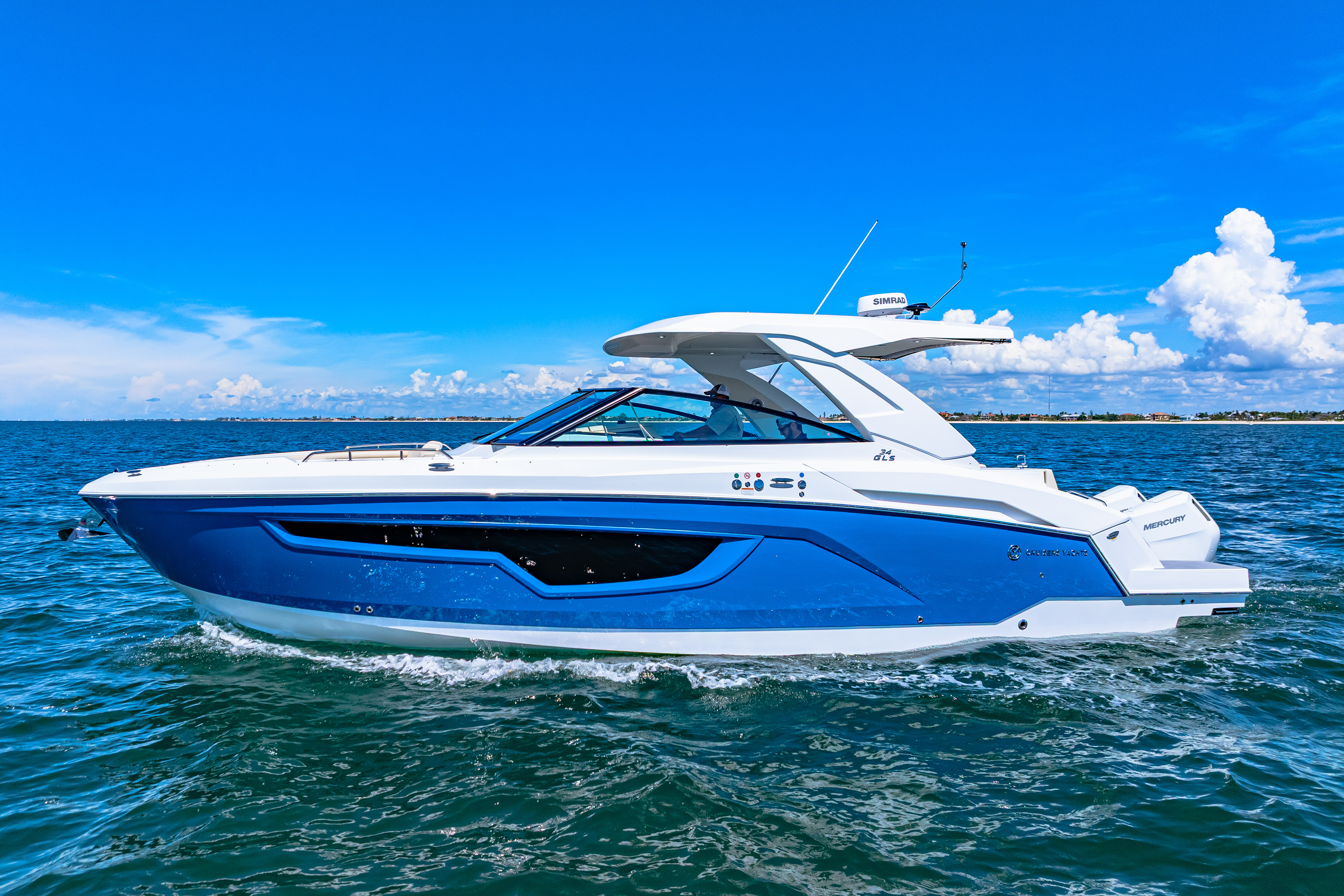 2026 Cruisers Yachts 34 GLS Outboard Image Thumbnail #0