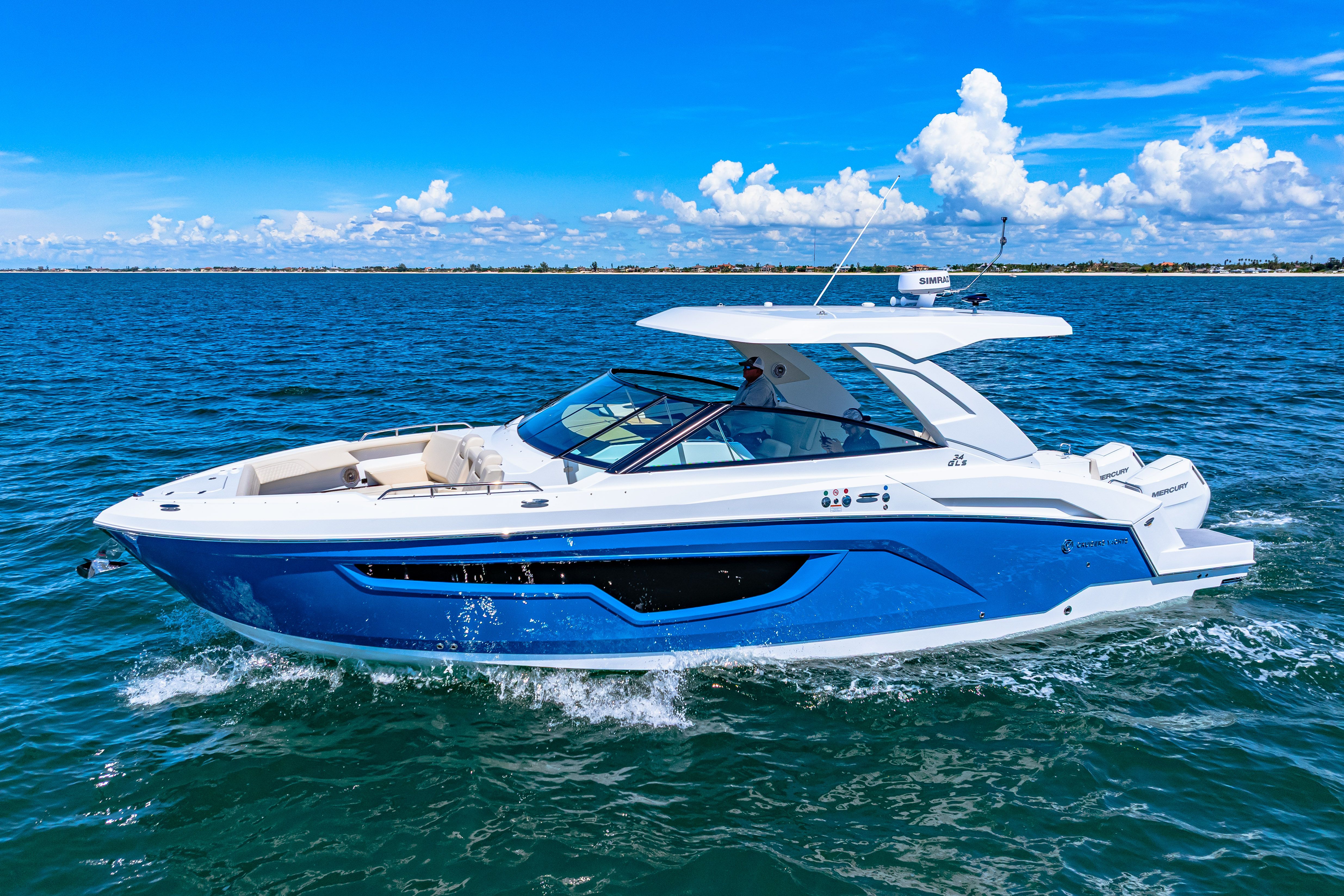 2026 Cruisers Yachts 34 GLS Outboard Image Thumbnail #1