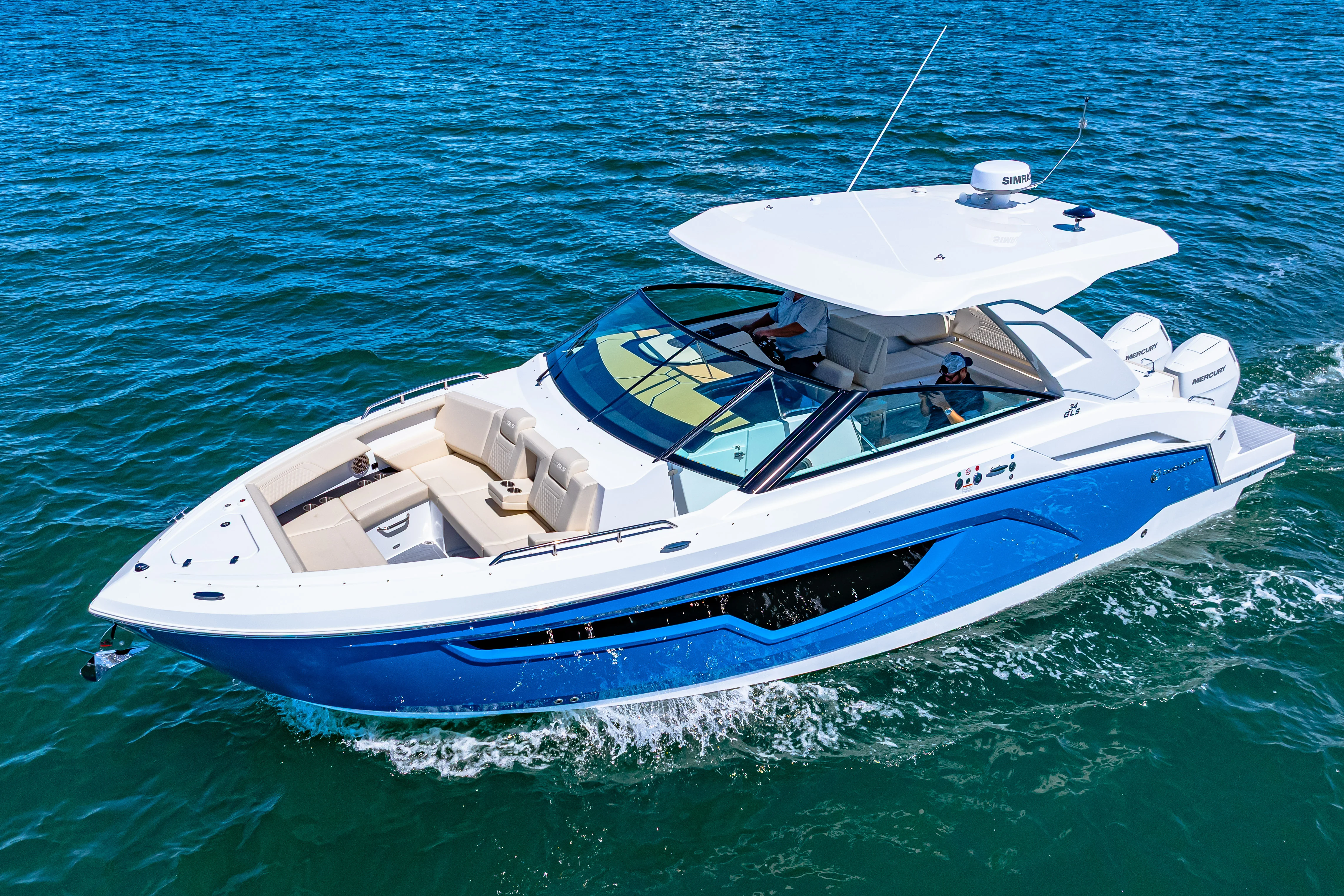 2026 Cruisers Yachts 34 GLS Outboard Image Thumbnail #2