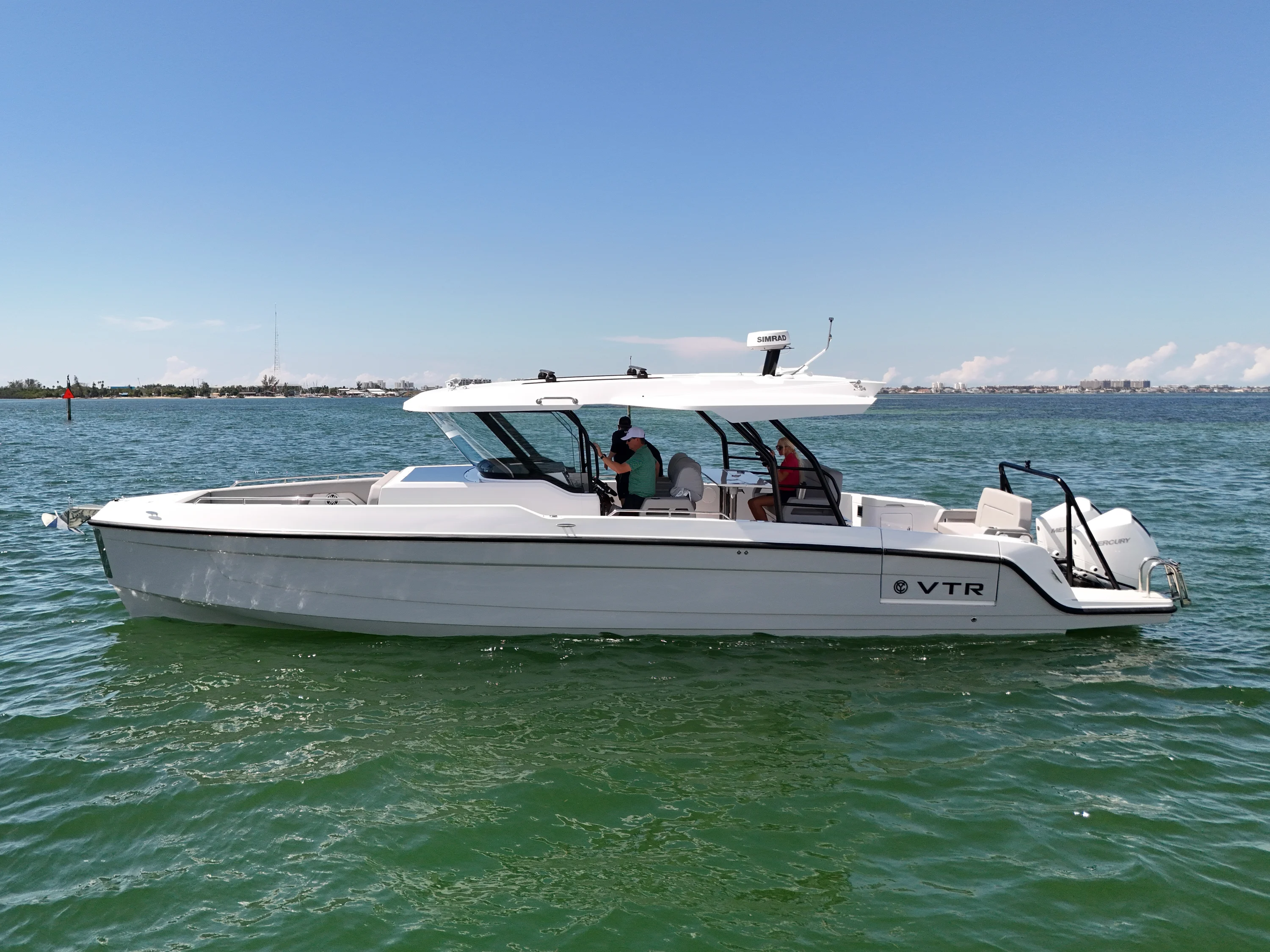 2026 Cruisers Yachts 38 VTR Image Thumbnail #0