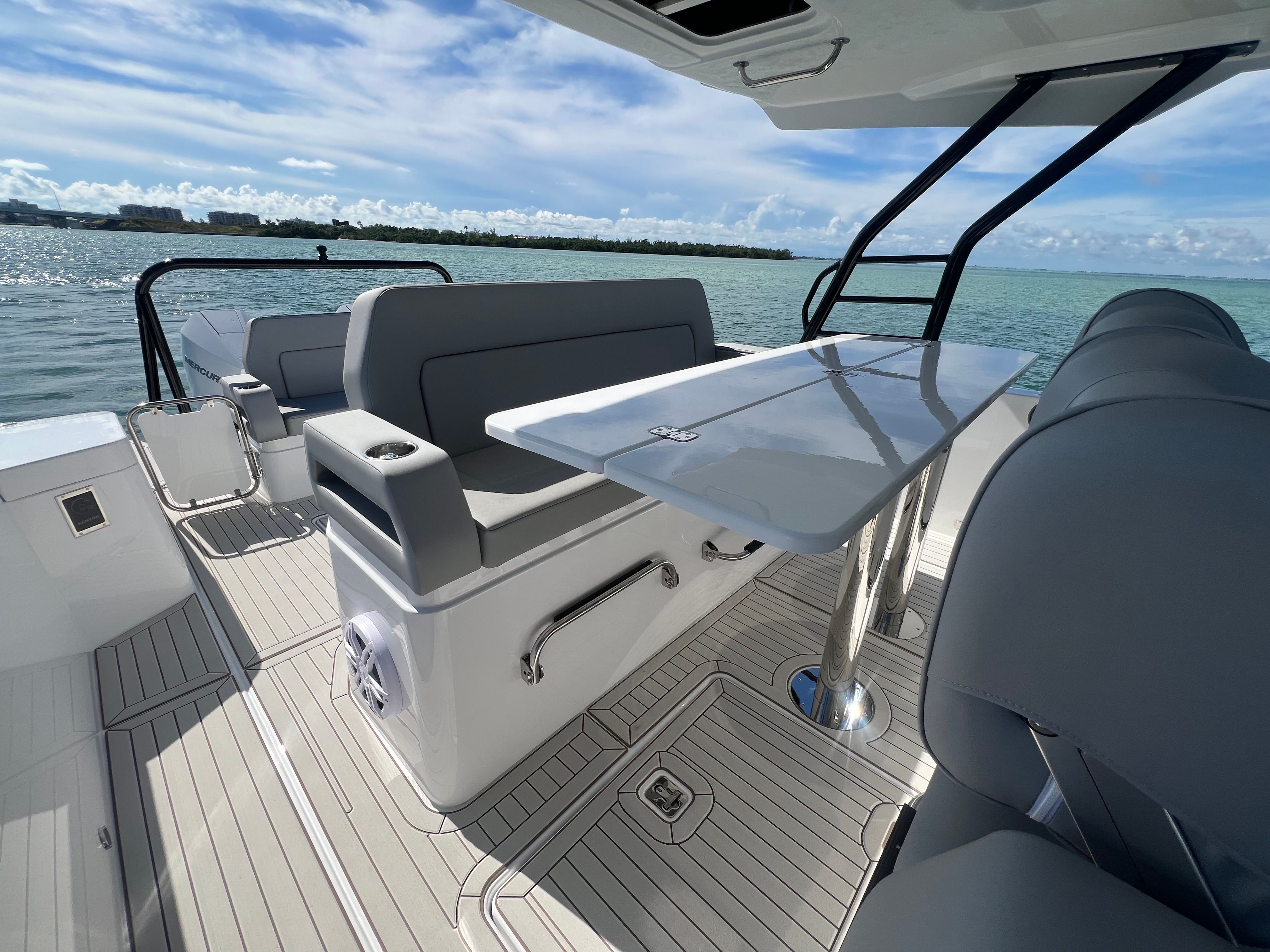 2026 Cruisers Yachts 38 VTR Image Thumbnail #29