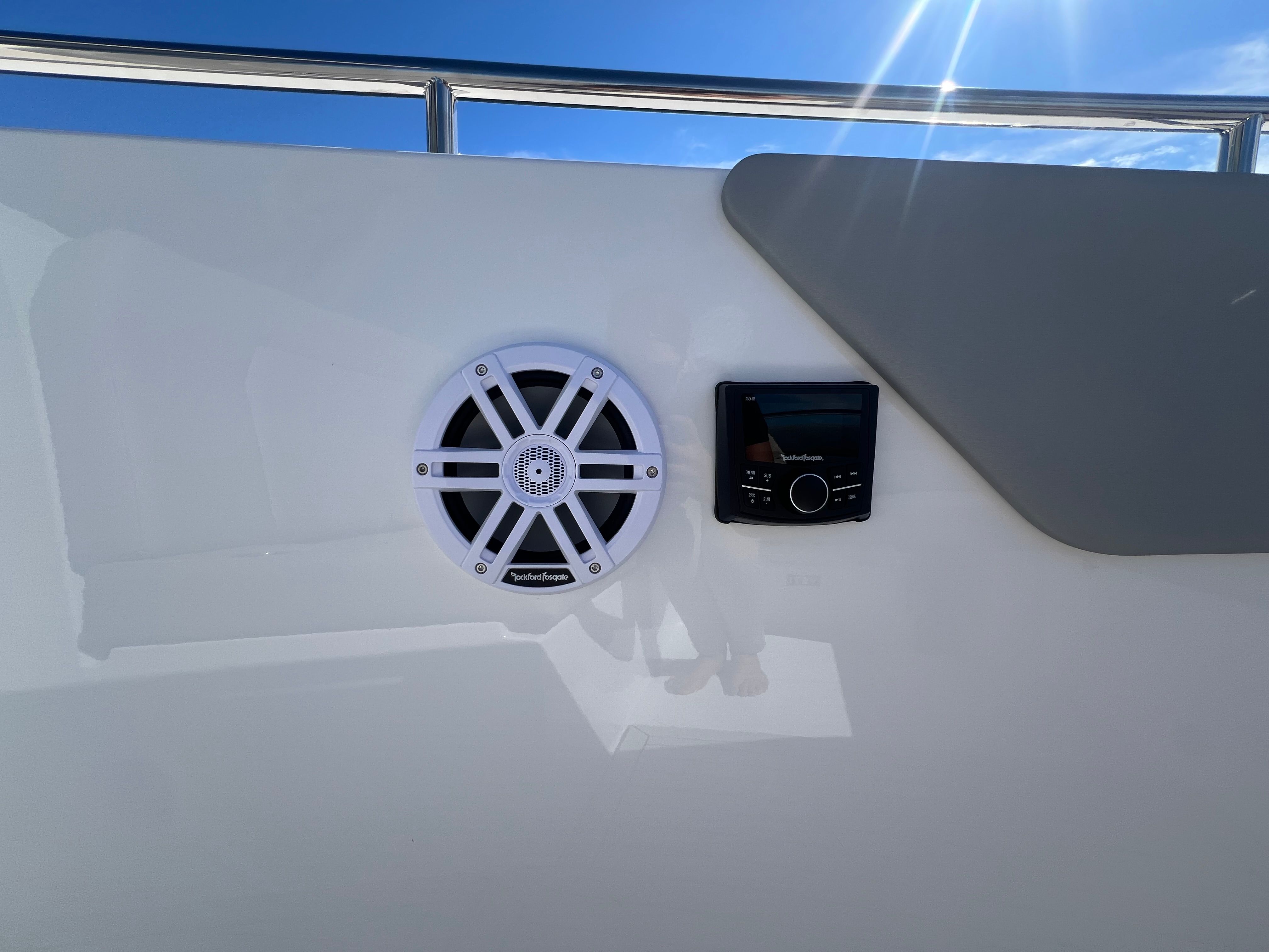 2026 Cruisers Yachts 38 VTR Image Thumbnail #44