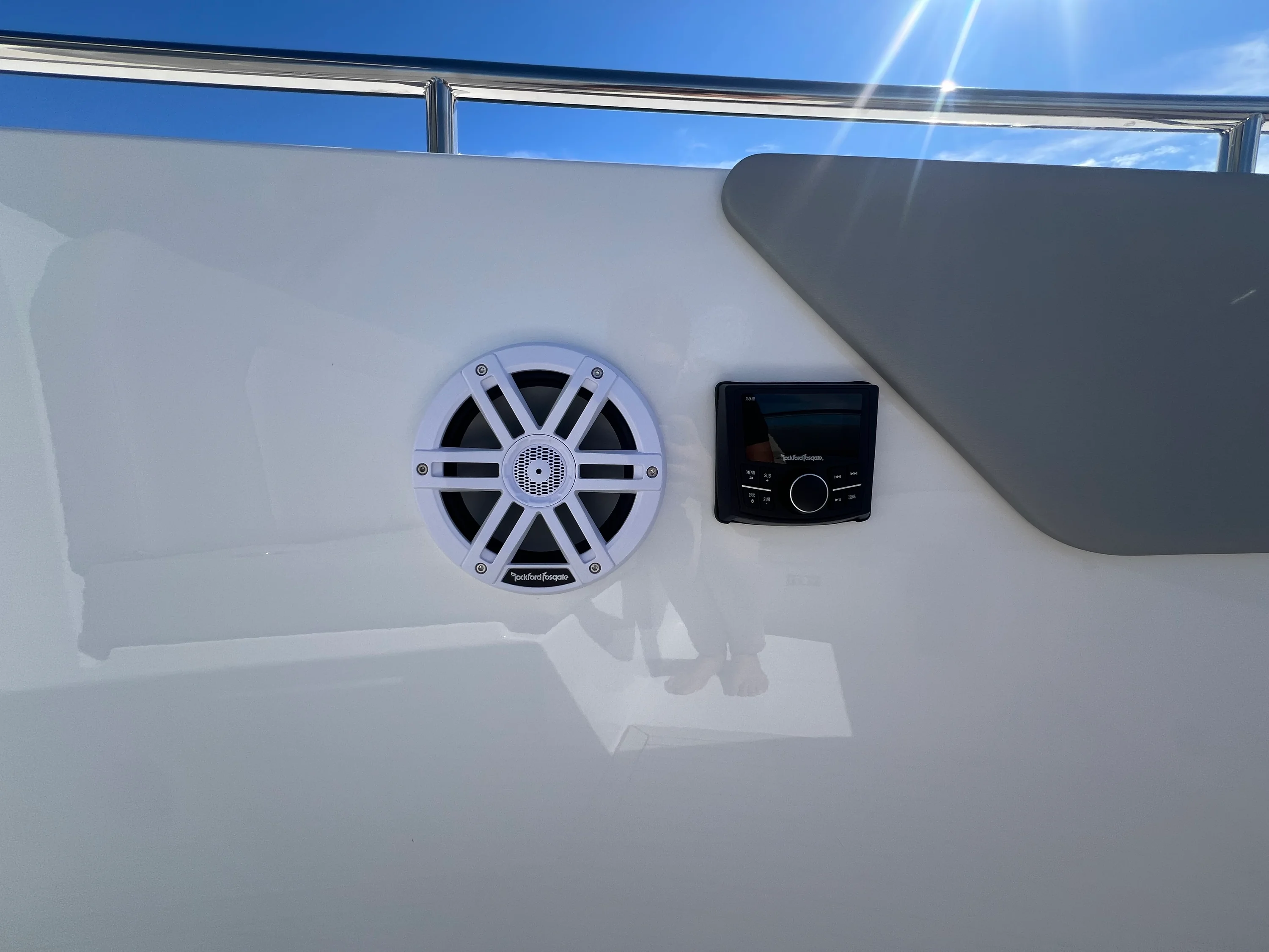 2026 Cruisers Yachts 38 VTR Image Thumbnail #44