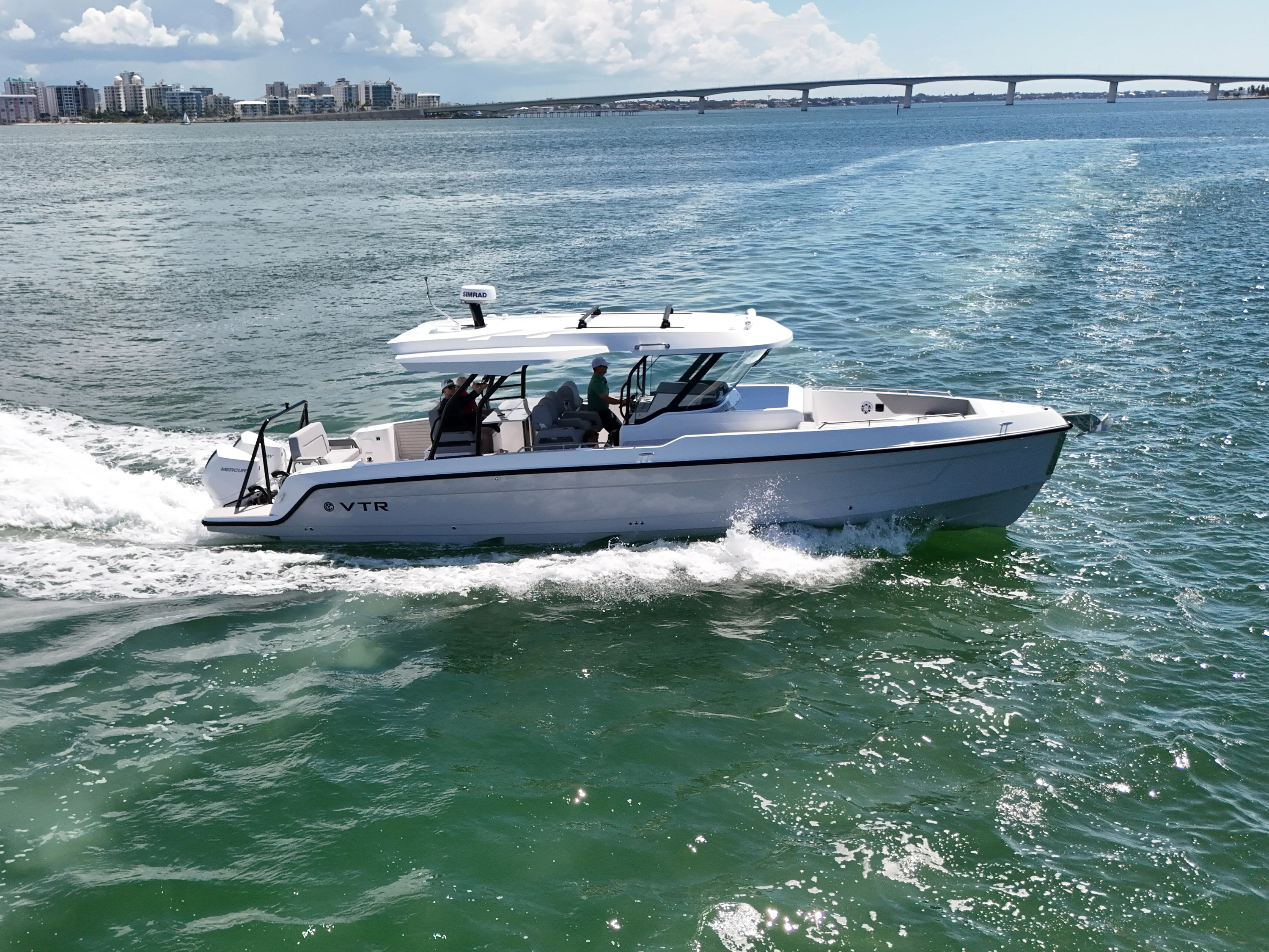 2026 Cruisers Yachts 38 VTR Image Thumbnail #16