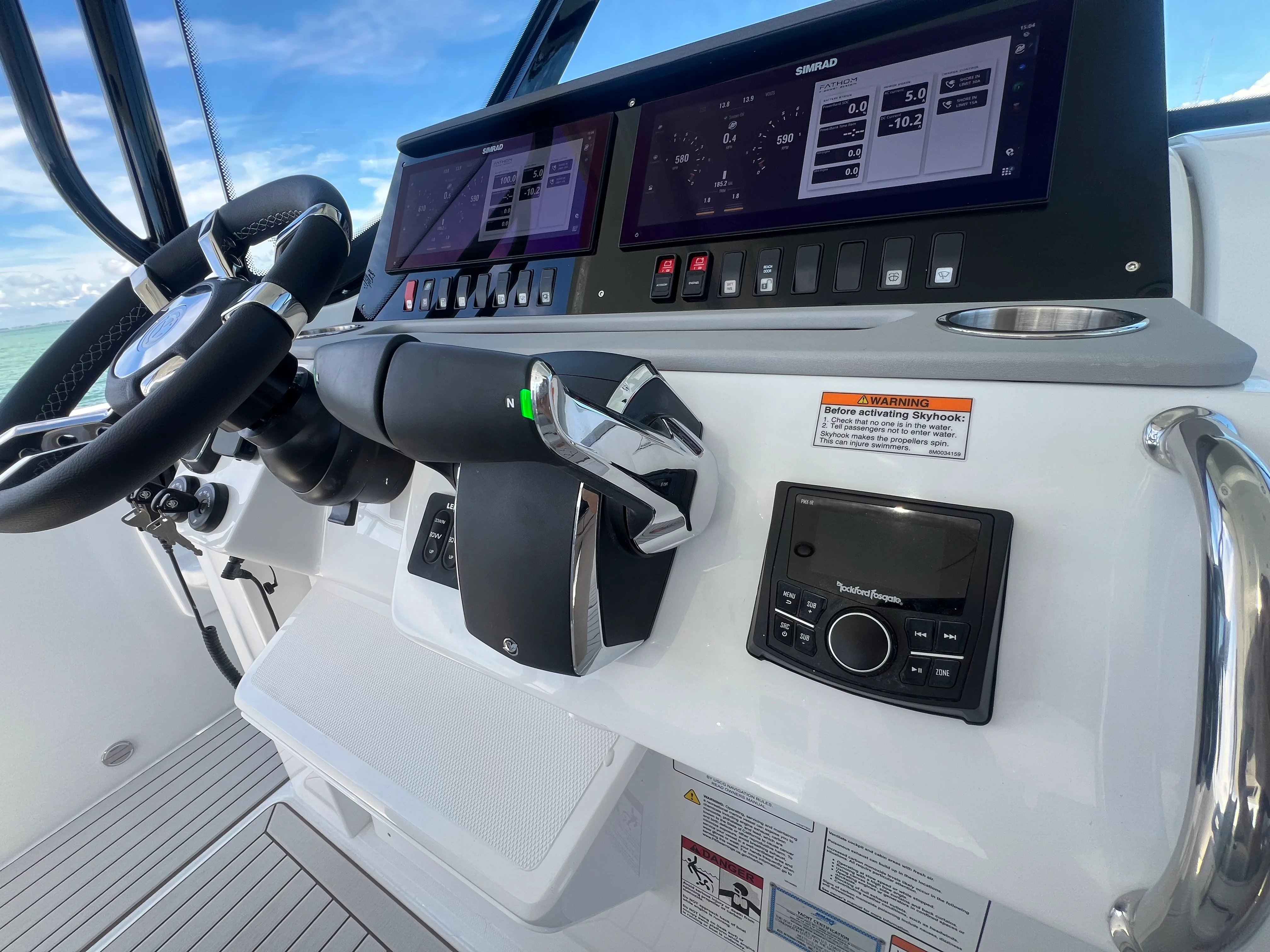 2026 Cruisers Yachts 38 VTR Image Thumbnail #33