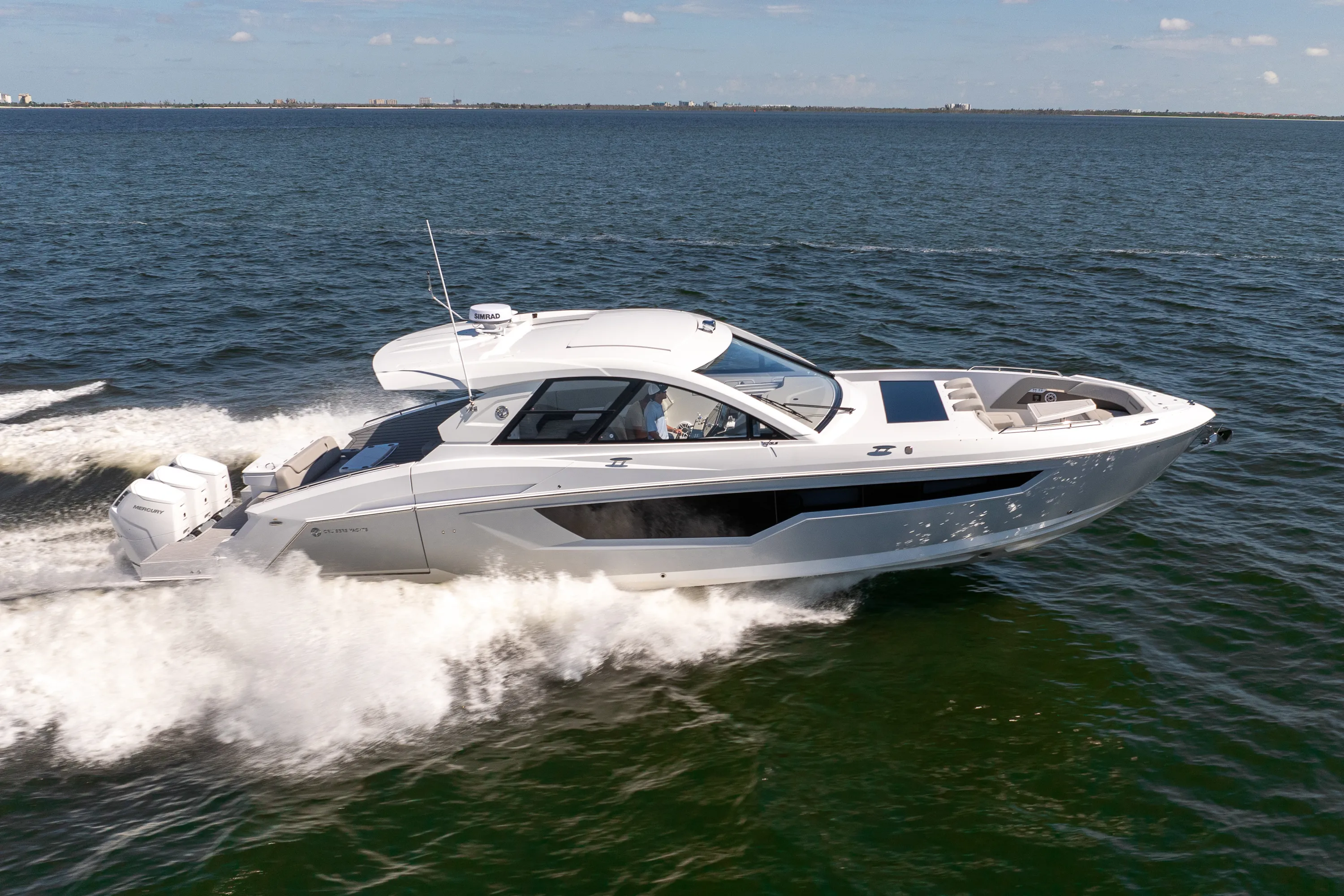 2026 Cruisers Yachts 50GLS OB Image Thumbnail #50