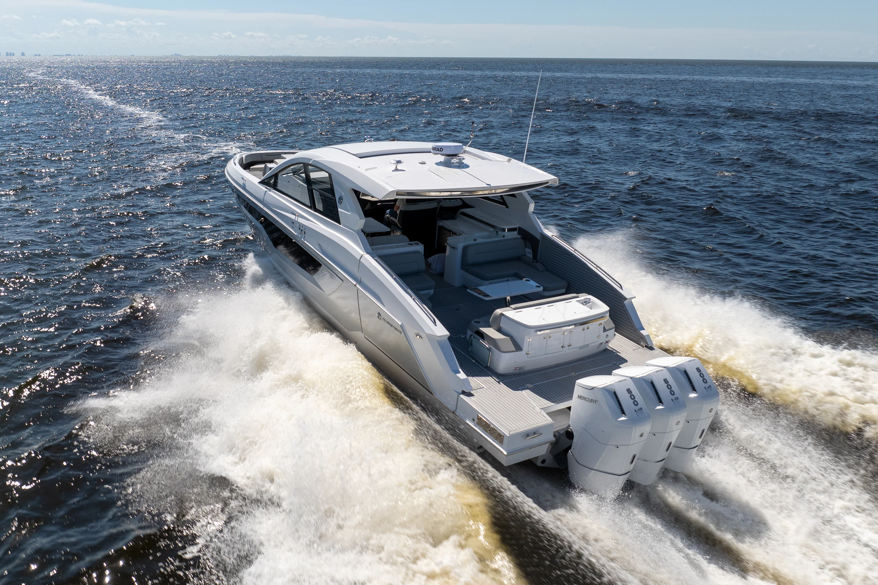 2026 Cruisers Yachts 50GLS OB Image Thumbnail #46