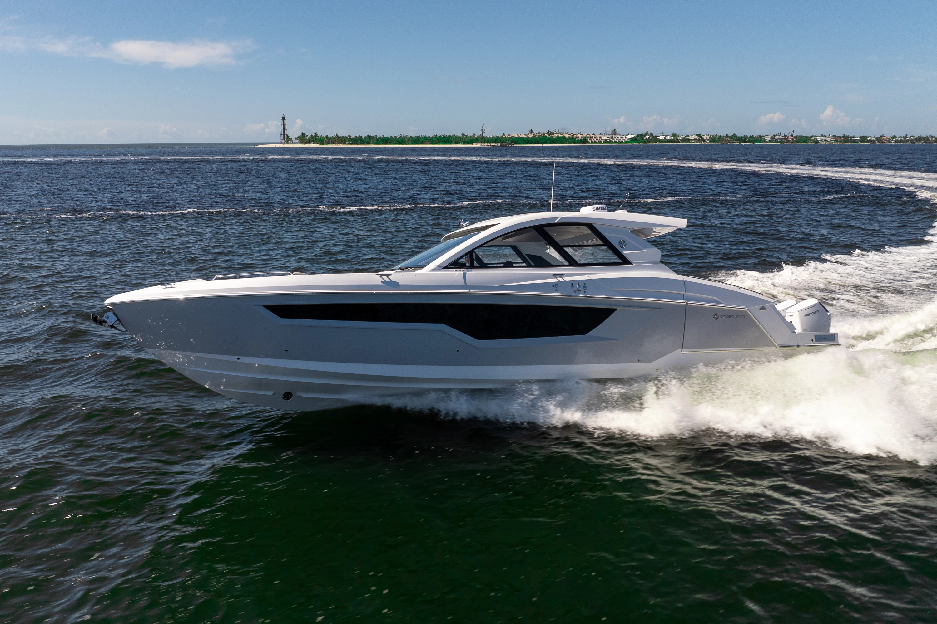 2026 Cruisers Yachts 50GLS OB Image Thumbnail #43