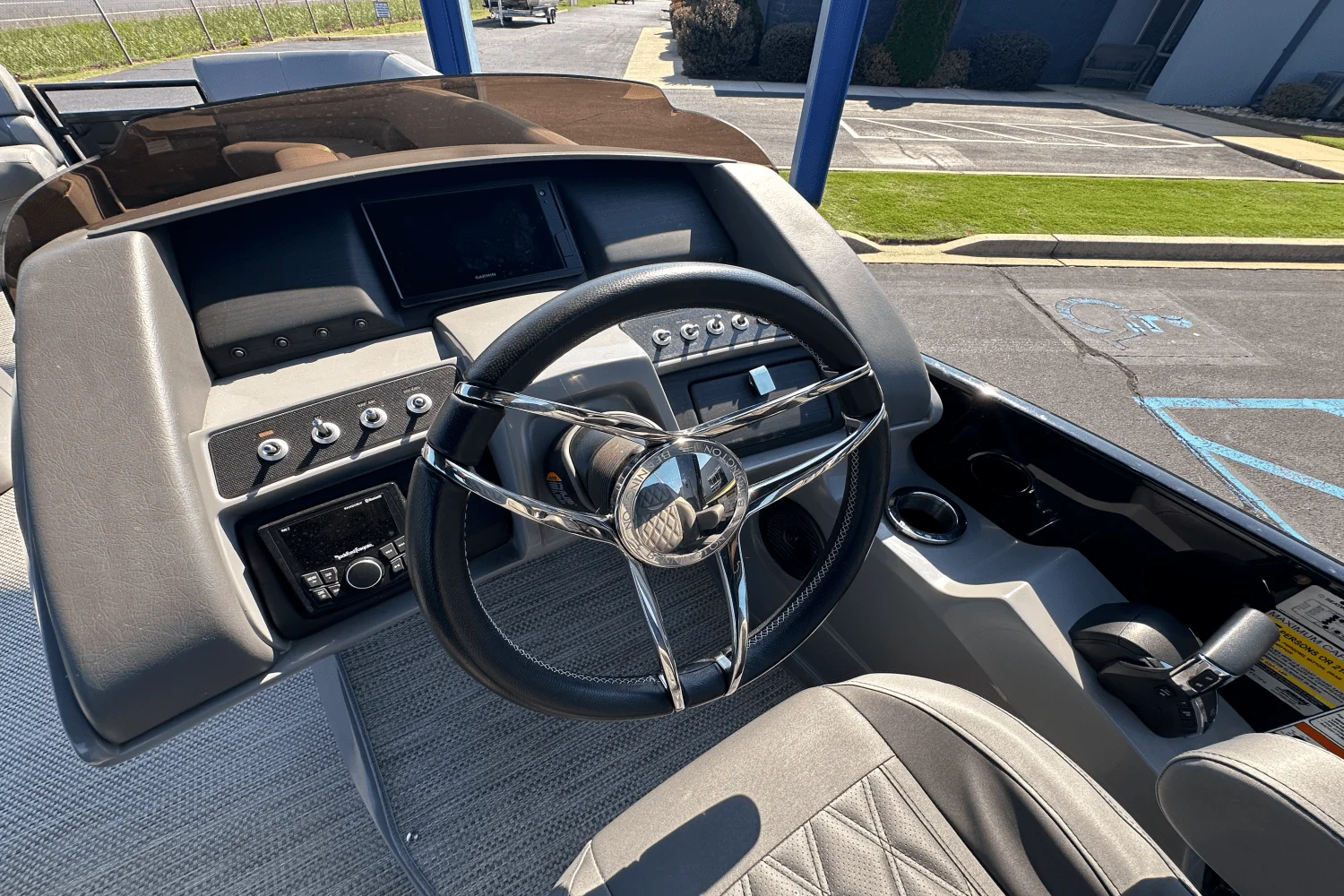 2021 Bennington 25RX Image Thumbnail #15