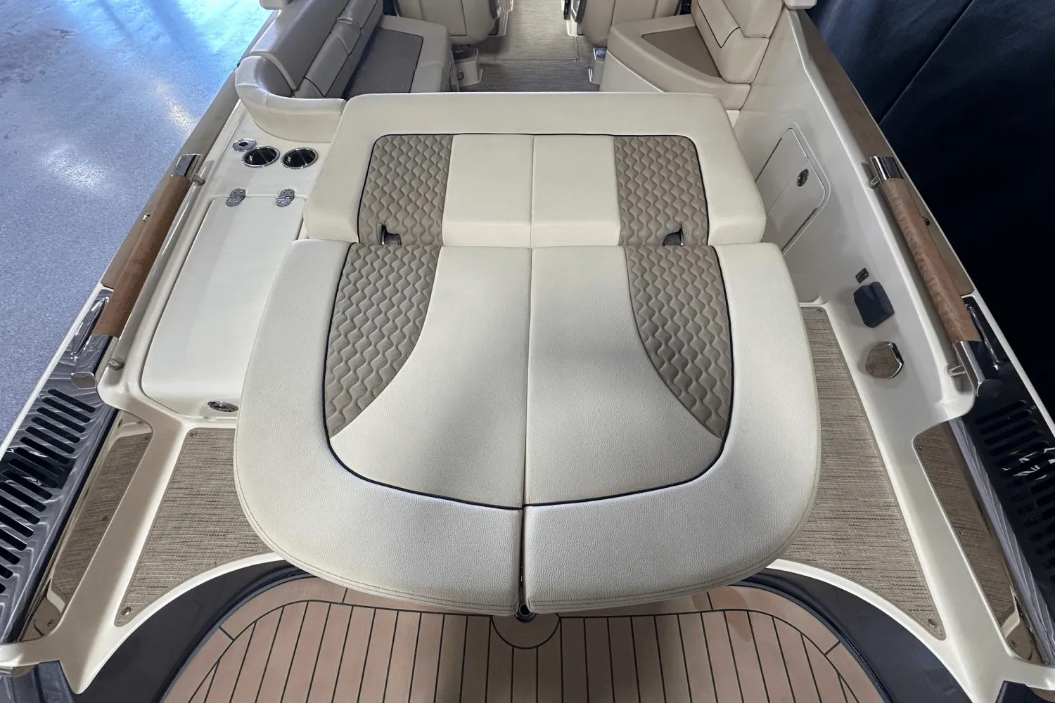 2024 Chris-Craft 25 GT Image Thumbnail #11