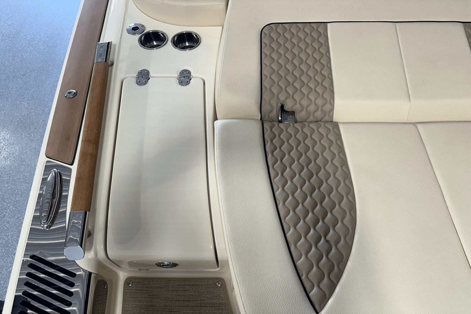 2024 Chris-Craft 25 GT Image Thumbnail #12