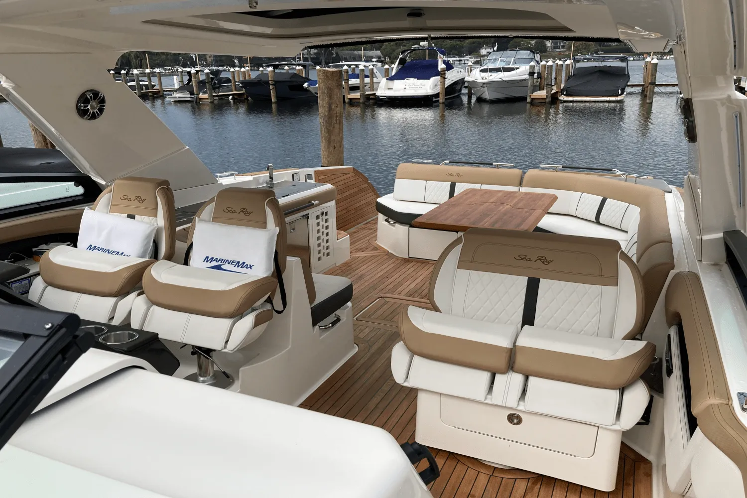 2019 Sea Ray 400 SLX Image Thumbnail #47