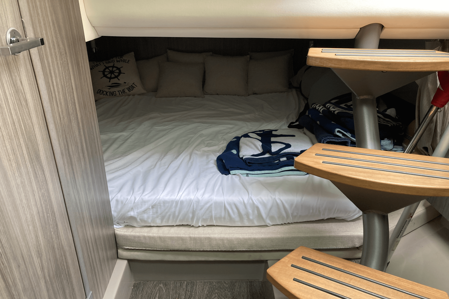 2019 Sea Ray 400 SLX Image Thumbnail #22