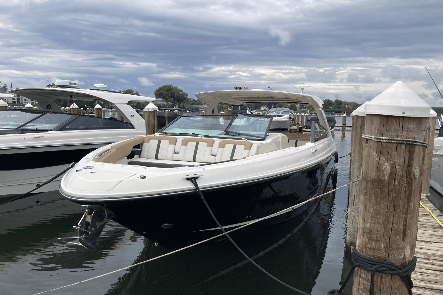 2019 Sea Ray 400 SLX Image Thumbnail #2