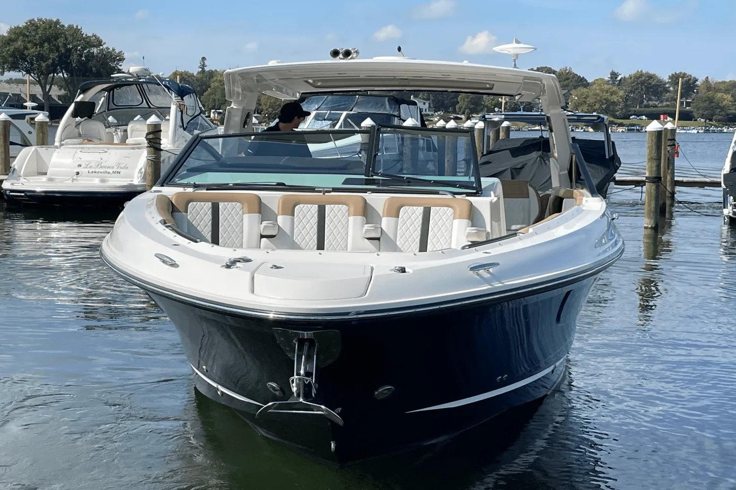 2019 Sea Ray 400 SLX Image Thumbnail #13