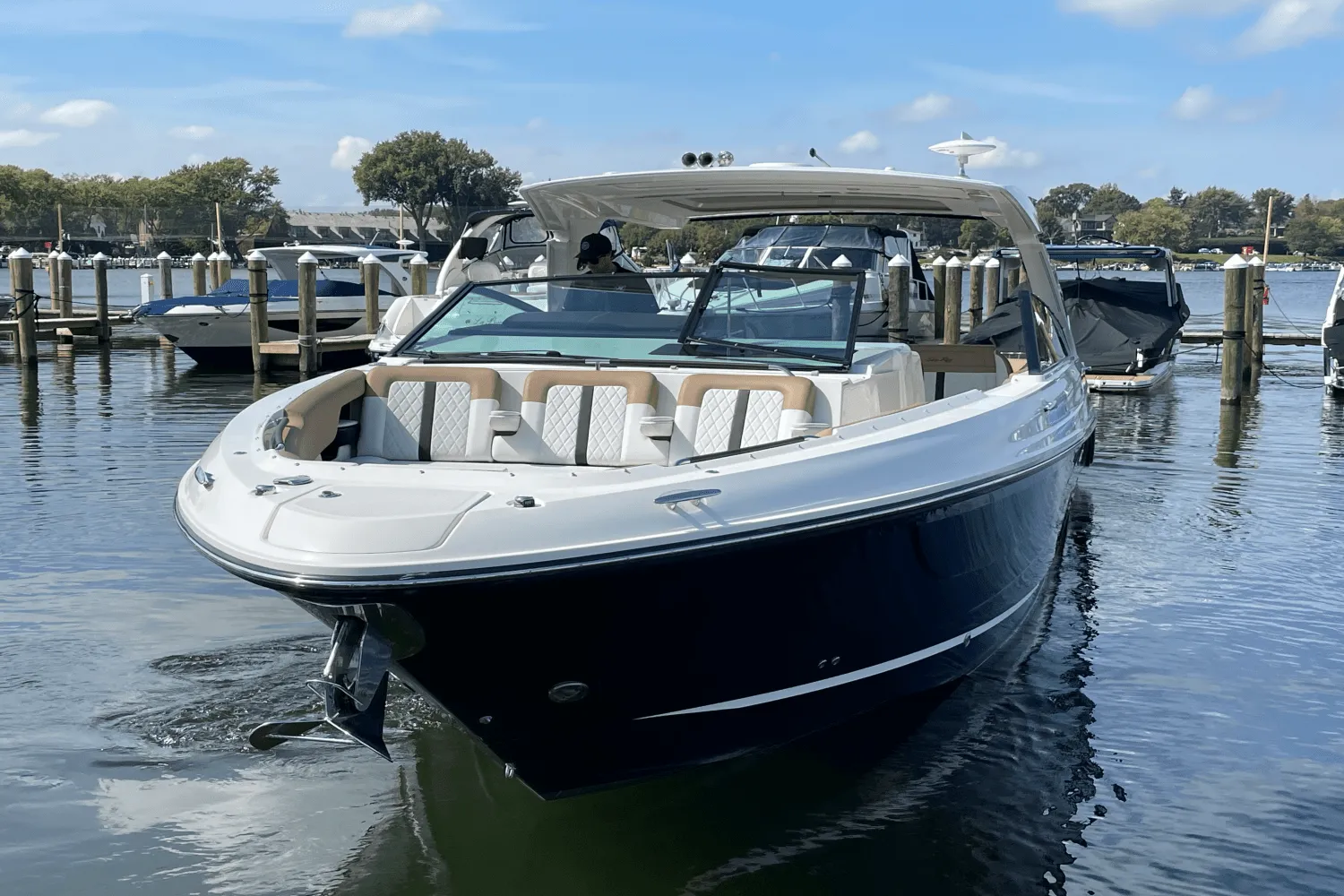 2019 Sea Ray 400 SLX Image Thumbnail #14