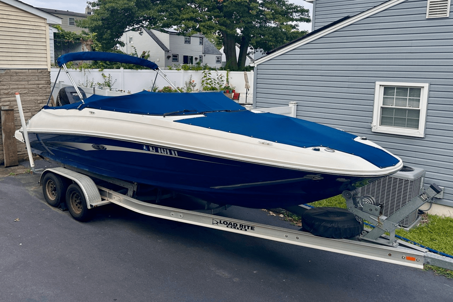 2016 Sea Ray 240 SUNDECK OB Image Thumbnail #1