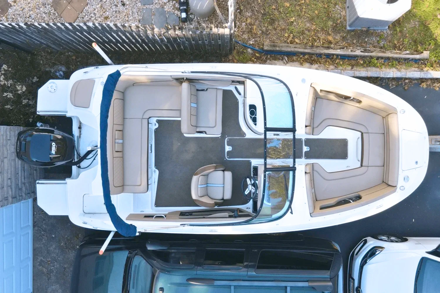 2016 Sea Ray 240 SUNDECK OUTBOARD Image Thumbnail #4