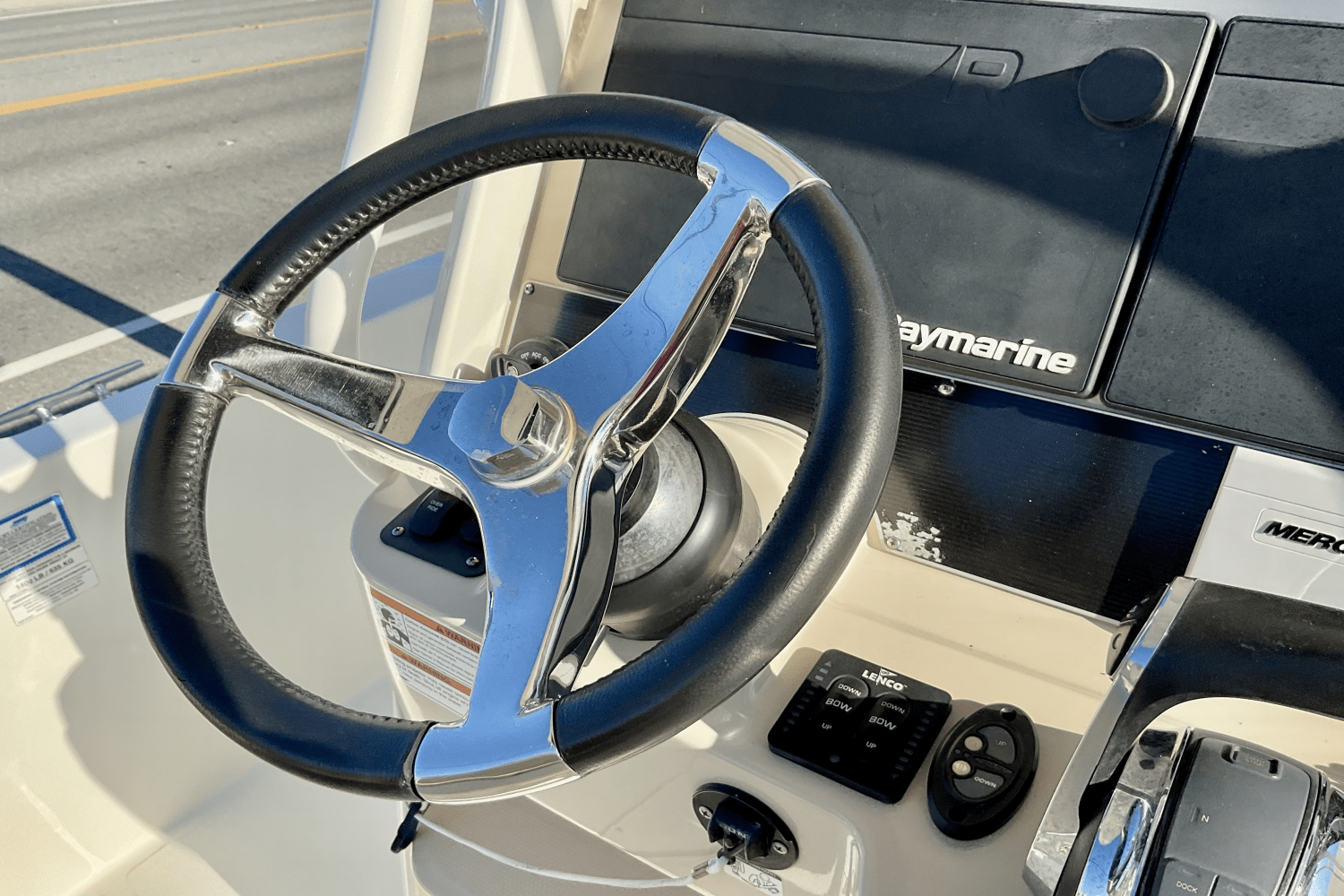 2019 Boston Whaler 270 Dauntless Image Thumbnail #20