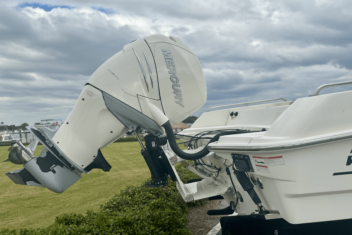 2019 Boston Whaler 270 Dauntless Image Thumbnail #9