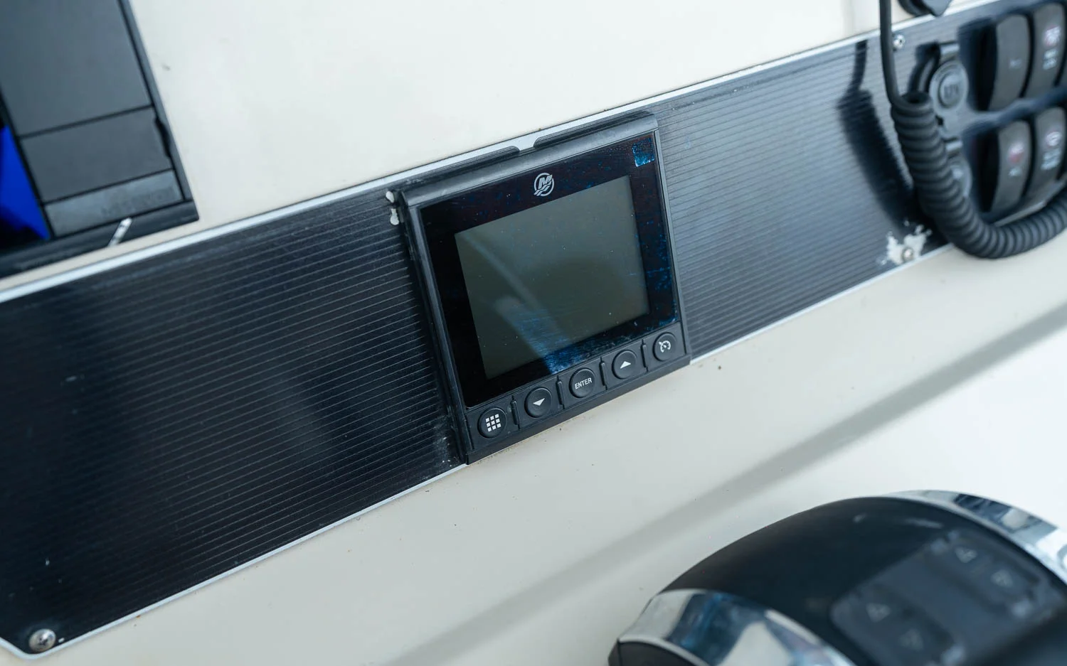 2019 Boston Whaler 270 Dauntless Image Thumbnail #18