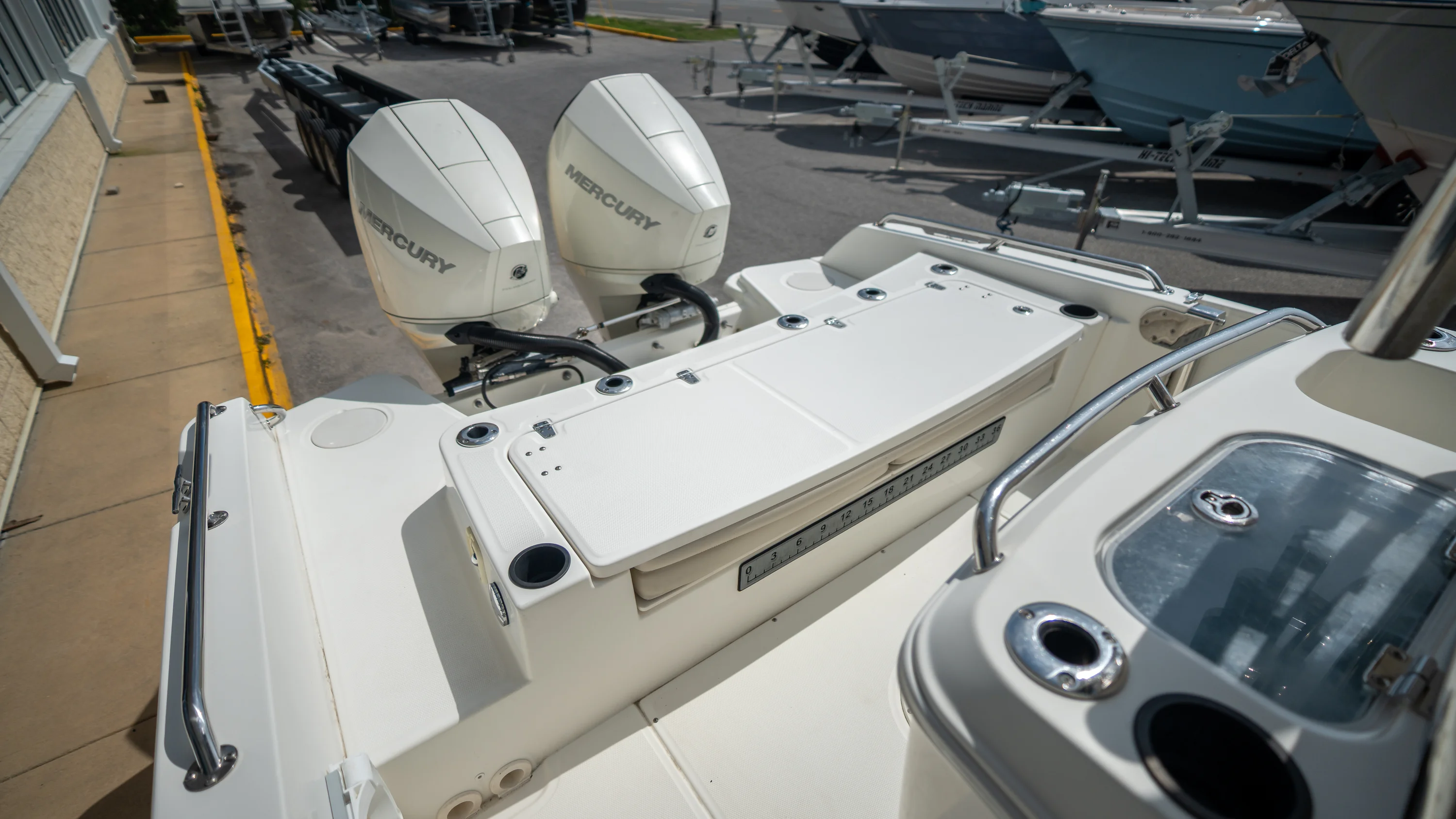 2019 Boston Whaler 270 Dauntless Image Thumbnail #28
