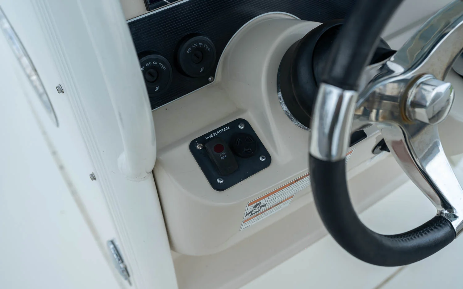 2019 Boston Whaler 270 Dauntless Image Thumbnail #16