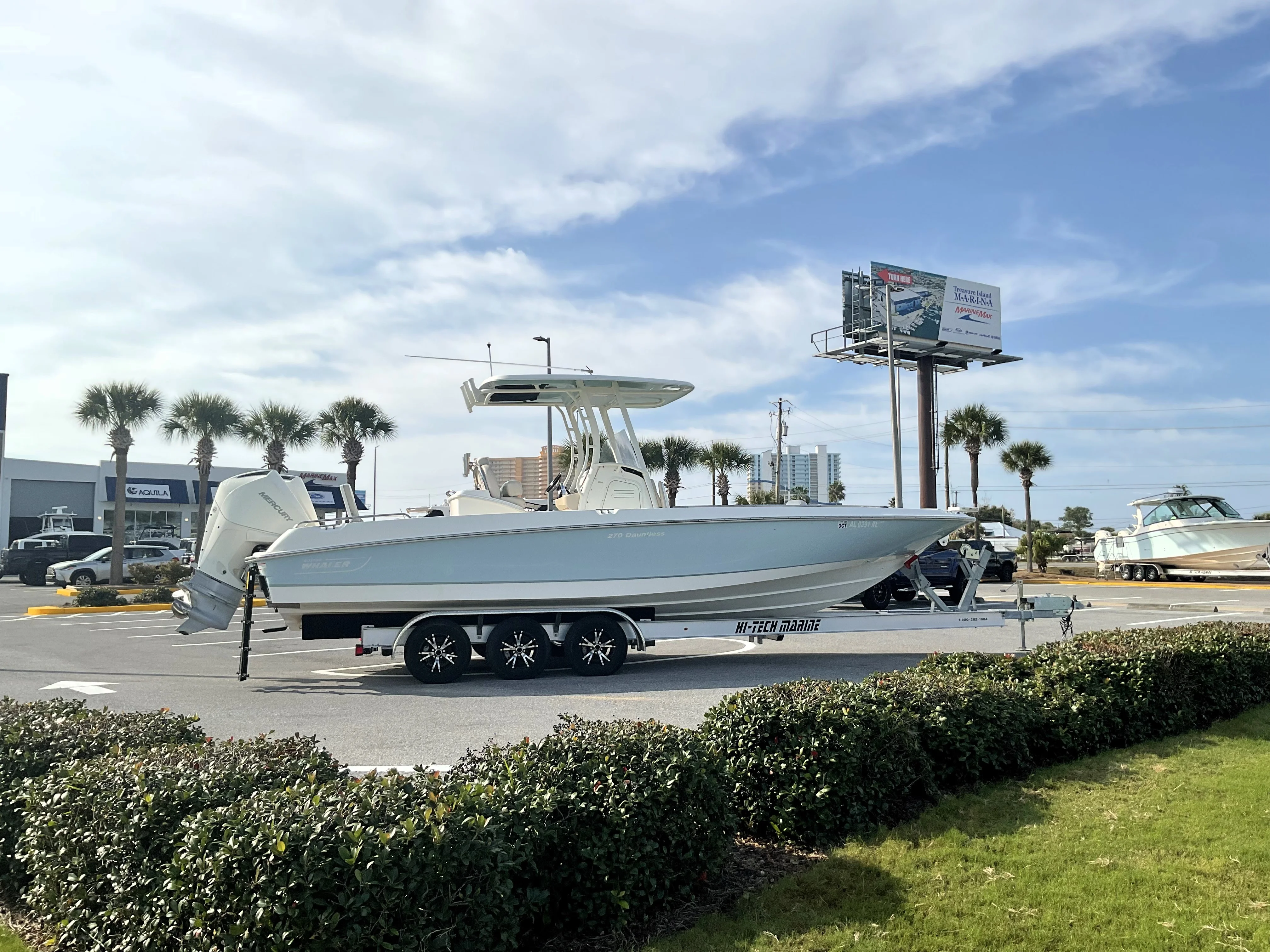 2019 Boston Whaler 270 Dauntless Image Thumbnail #2