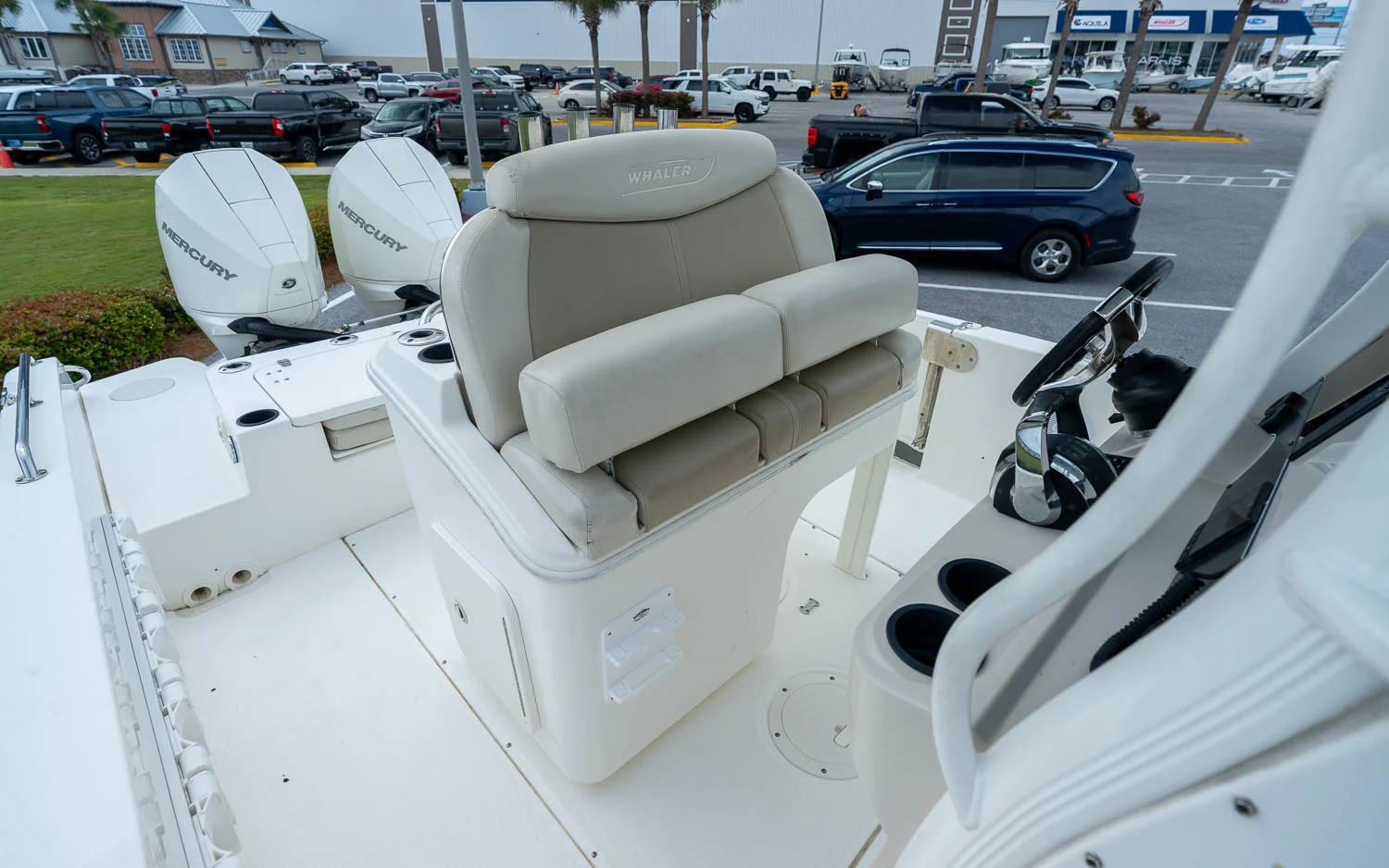2019 Boston Whaler 270 Dauntless Image Thumbnail #22