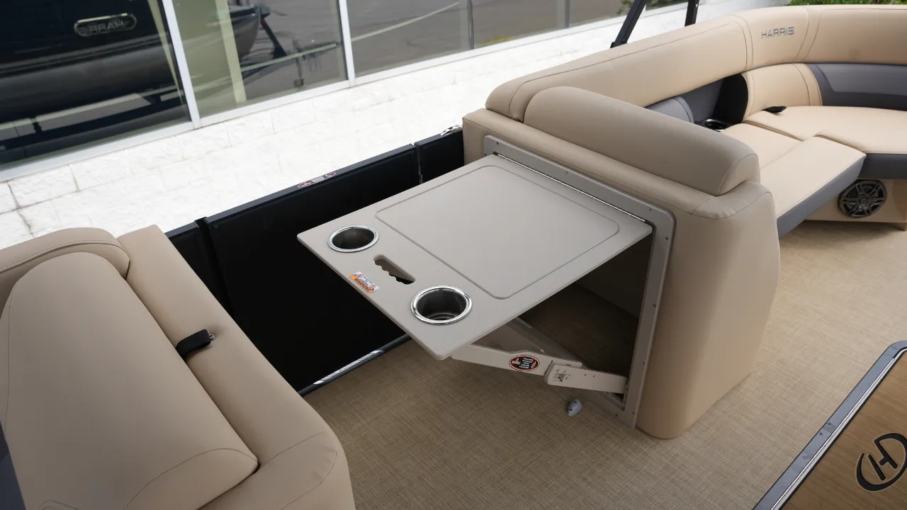 2023 Harris Cruiser 230 Image Thumbnail #10