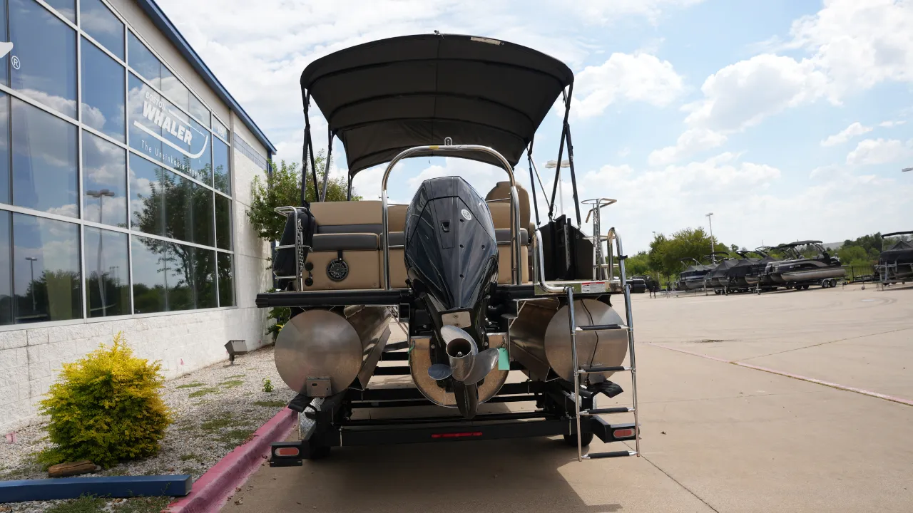 2023 Harris Cruiser 230 Image Thumbnail #3
