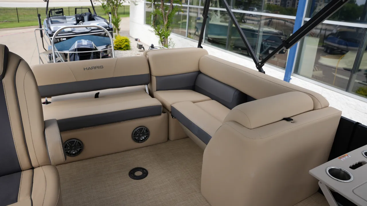2023 Harris Cruiser 230 Image Thumbnail #17