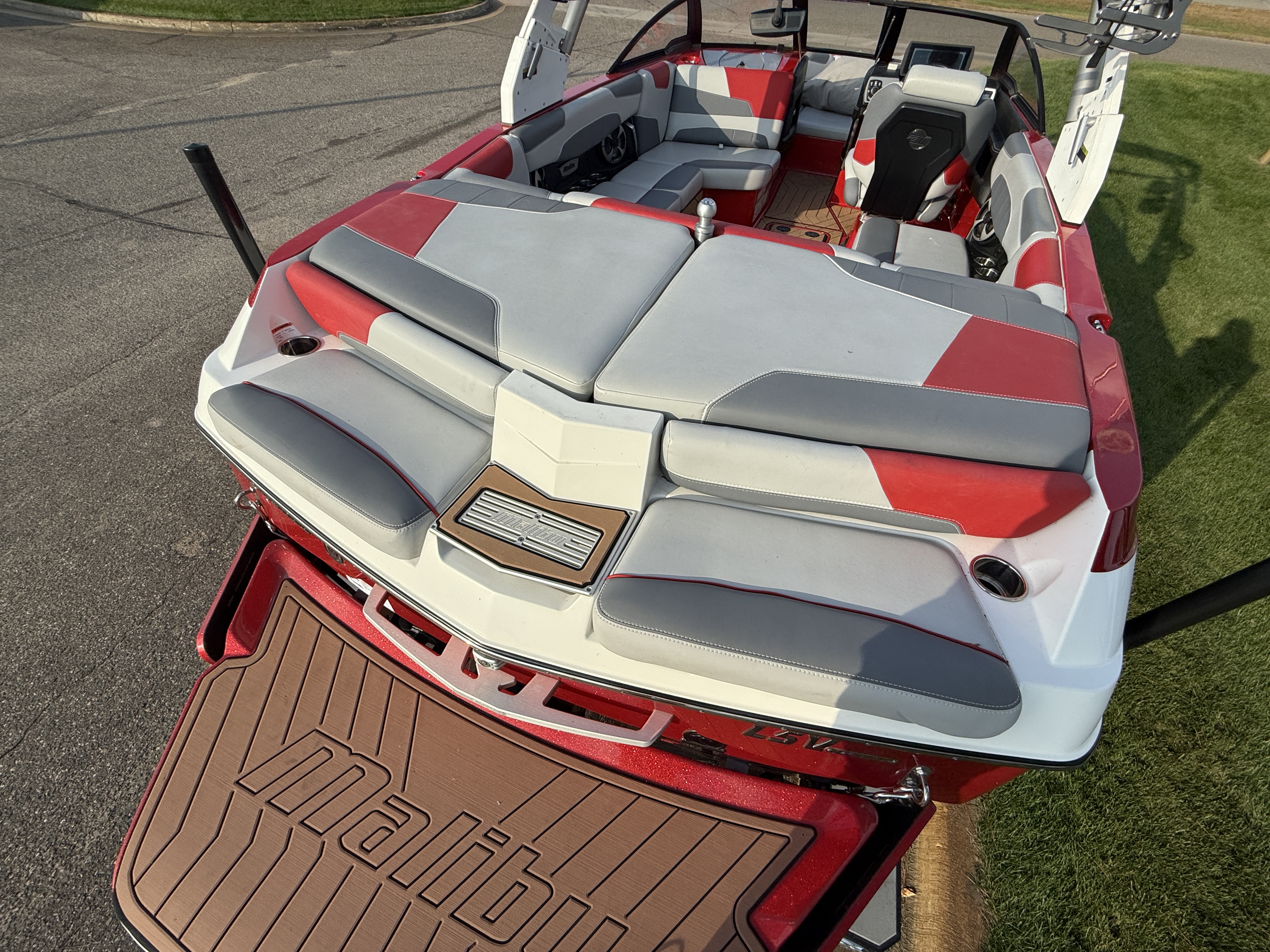 2019 Malibu 22LSV Image Thumbnail #5