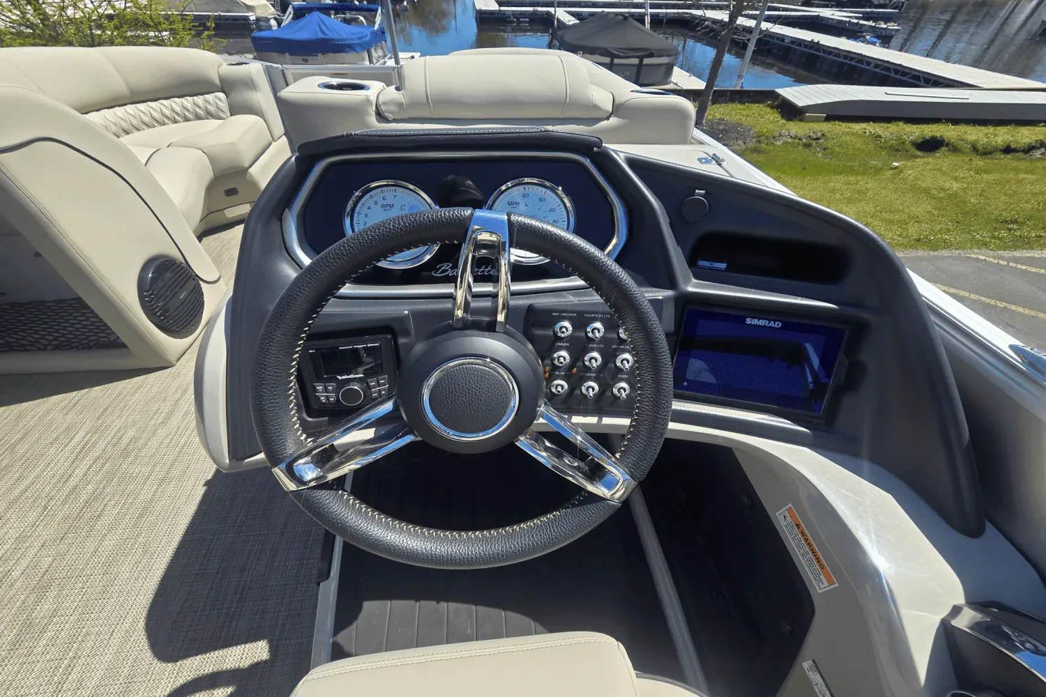 2019 Barletta L21QC Image Thumbnail #10