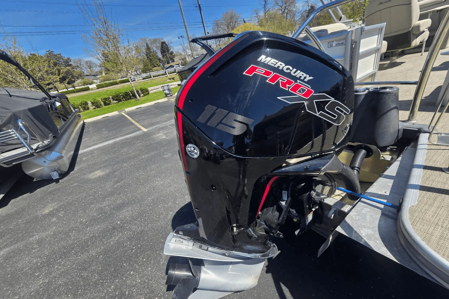 2019 Barletta L21QC Image Thumbnail #1