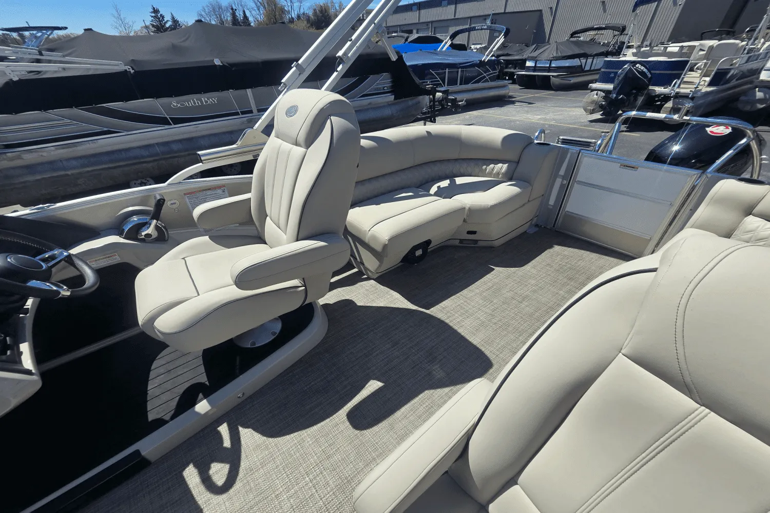 2019 Barletta L21QC Image Thumbnail #9