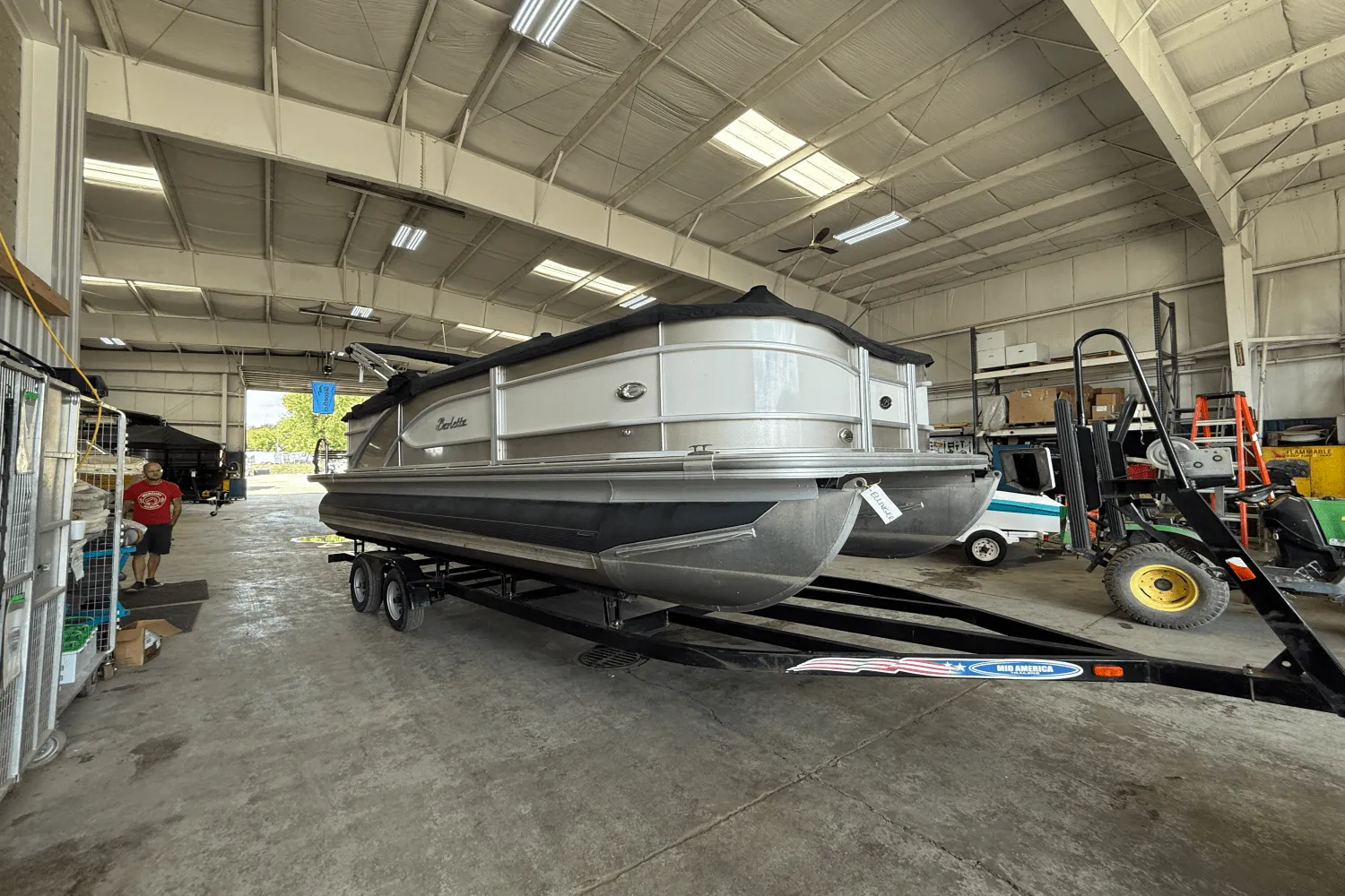 2019 Barletta L21QC Image Thumbnail #2