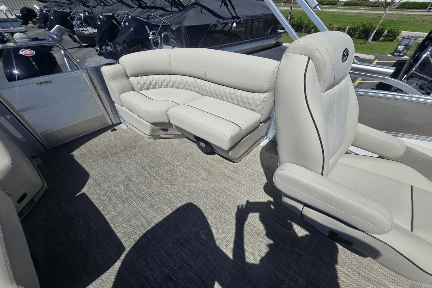 2019 Barletta L21QC Image Thumbnail #6