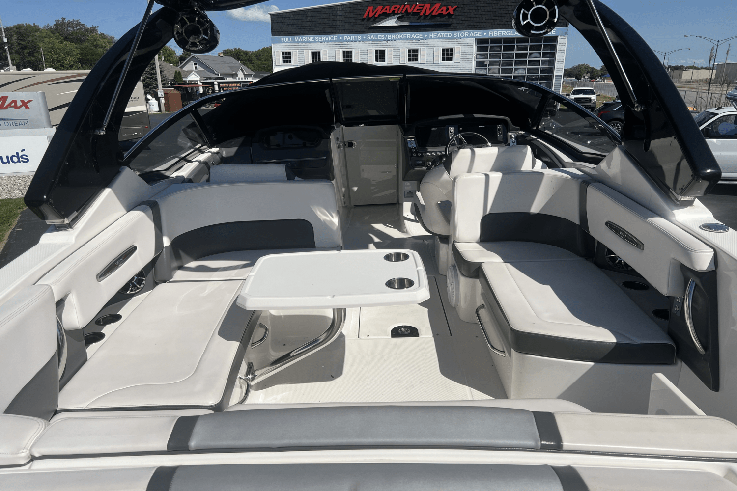 2018 Chaparral 307 SSX Image Thumbnail #4