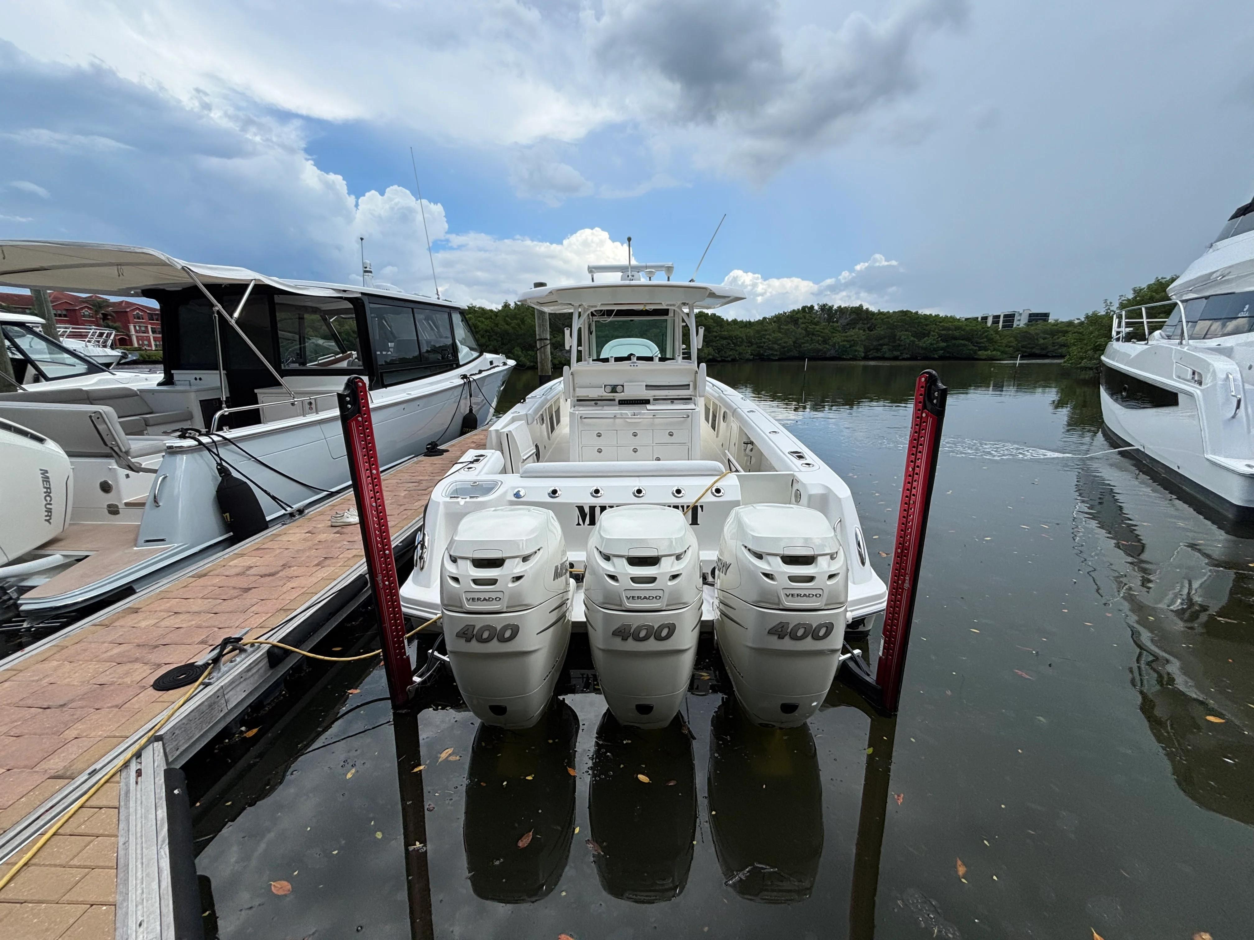 2022 Boston Whaler 350 Outrage Image Thumbnail #5