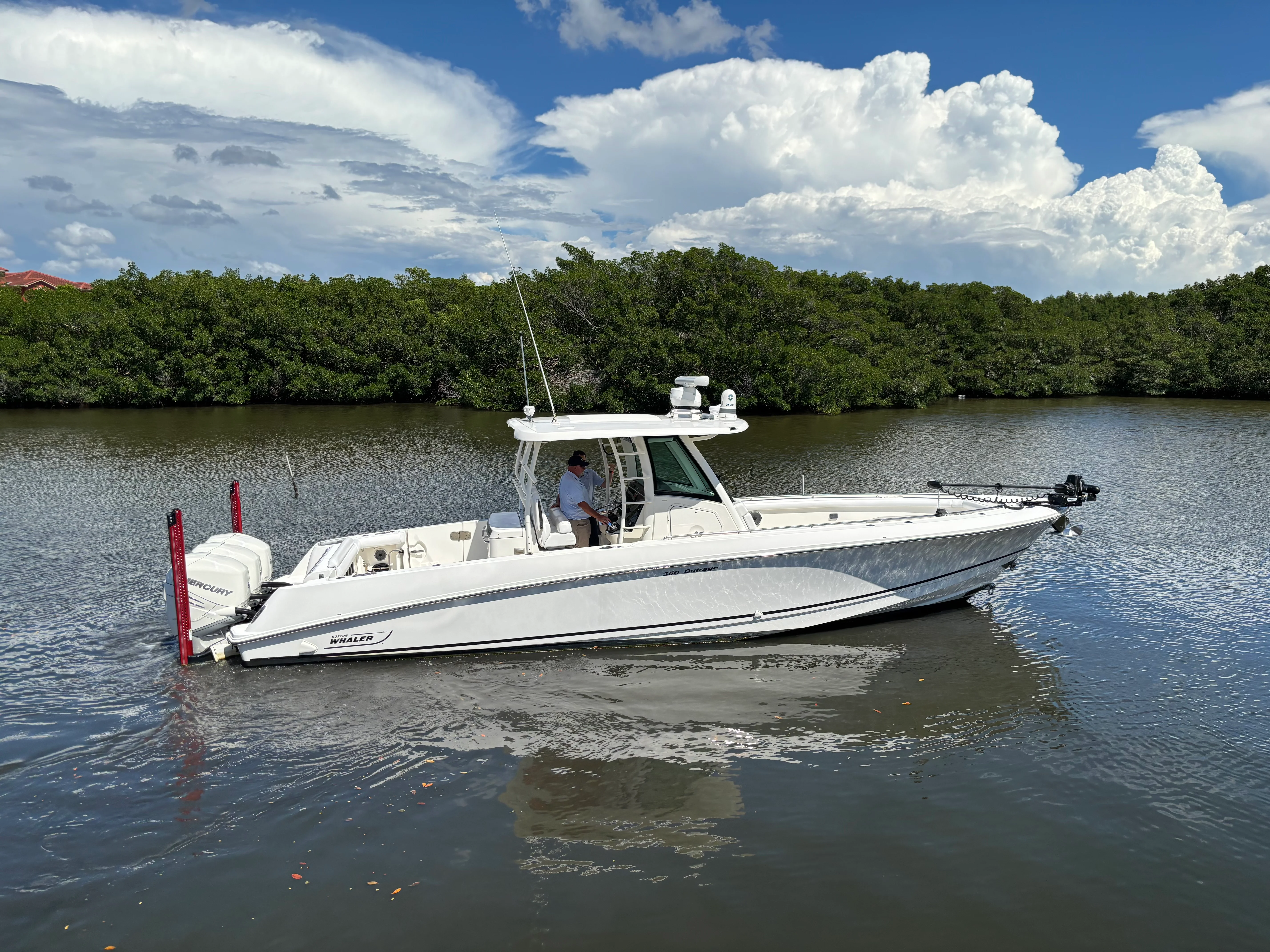 2022 Boston Whaler 350 Outrage Image Thumbnail #27