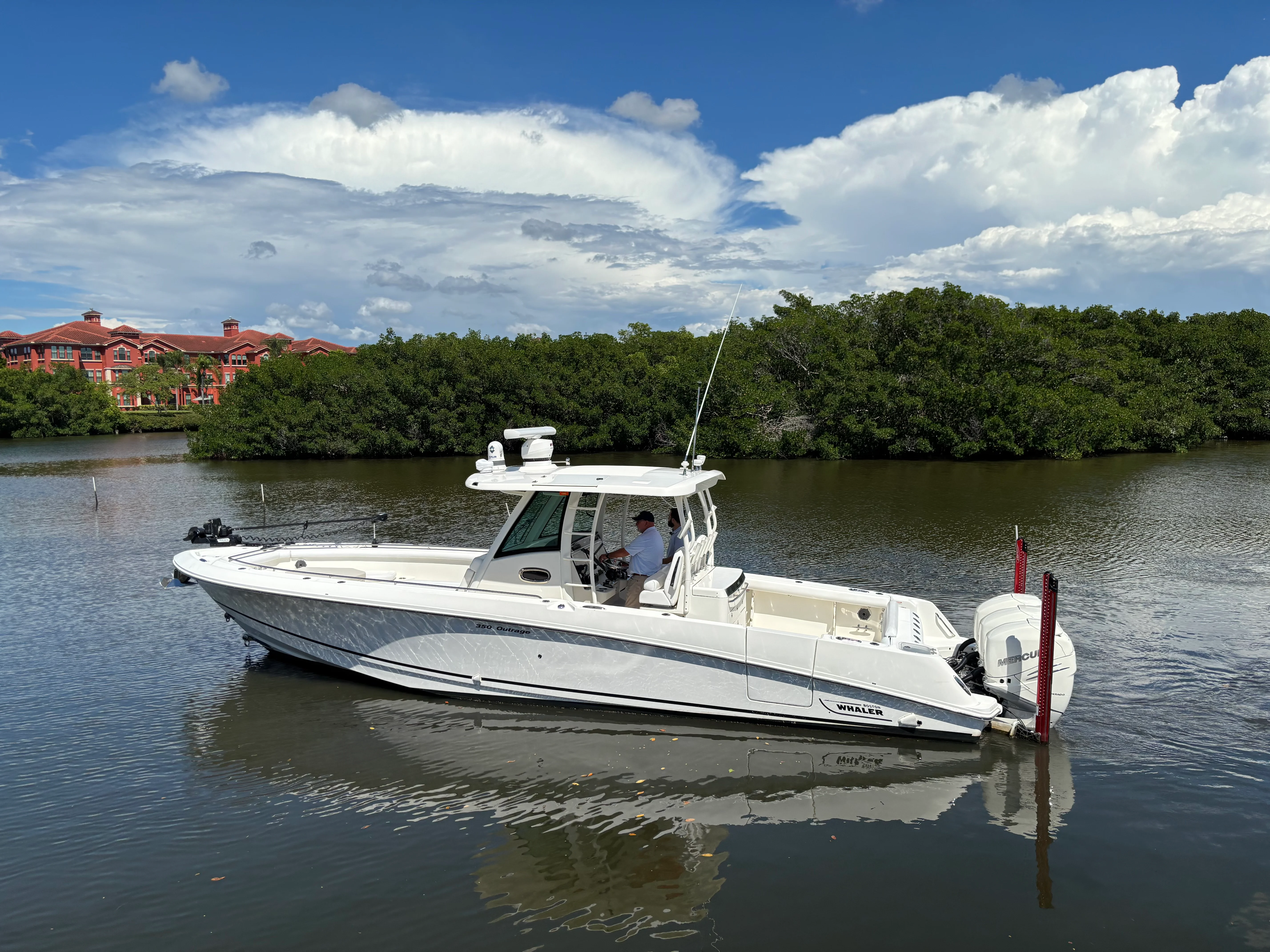 2022 Boston Whaler 350 Outrage Image Thumbnail #1