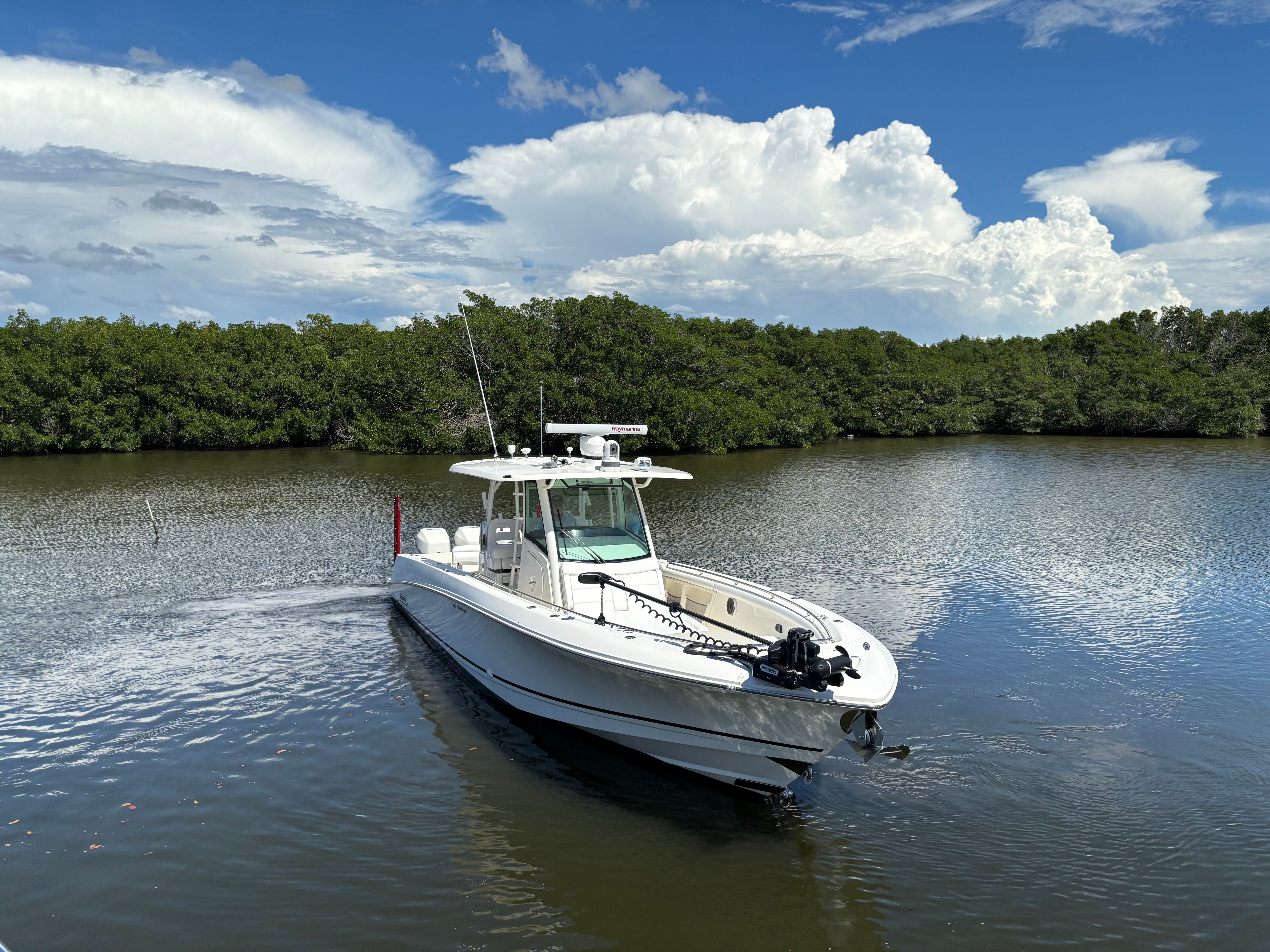 2022 Boston Whaler 350 Outrage Image Thumbnail #26