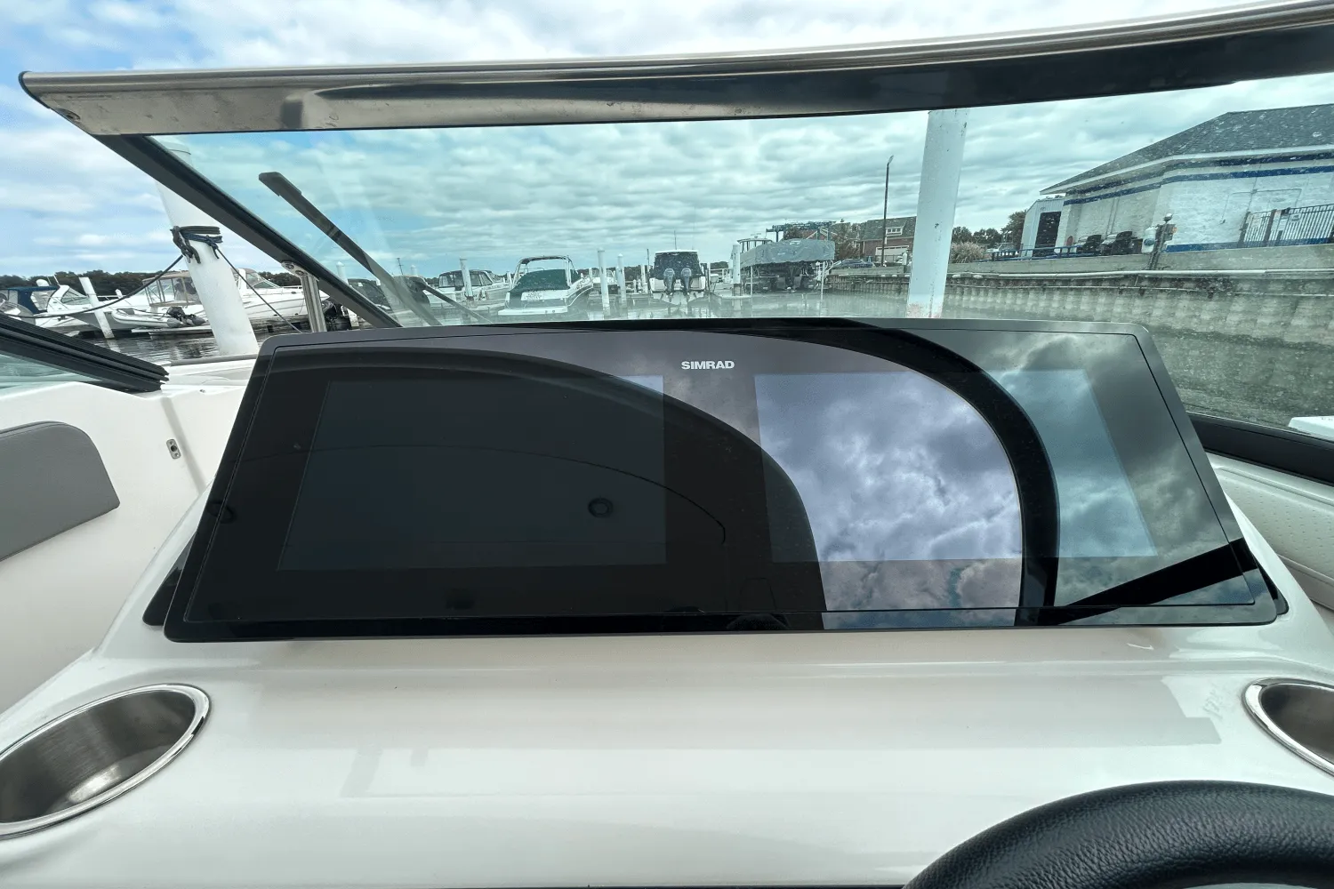 2025 Sea Ray 310 SLX Image Thumbnail #25